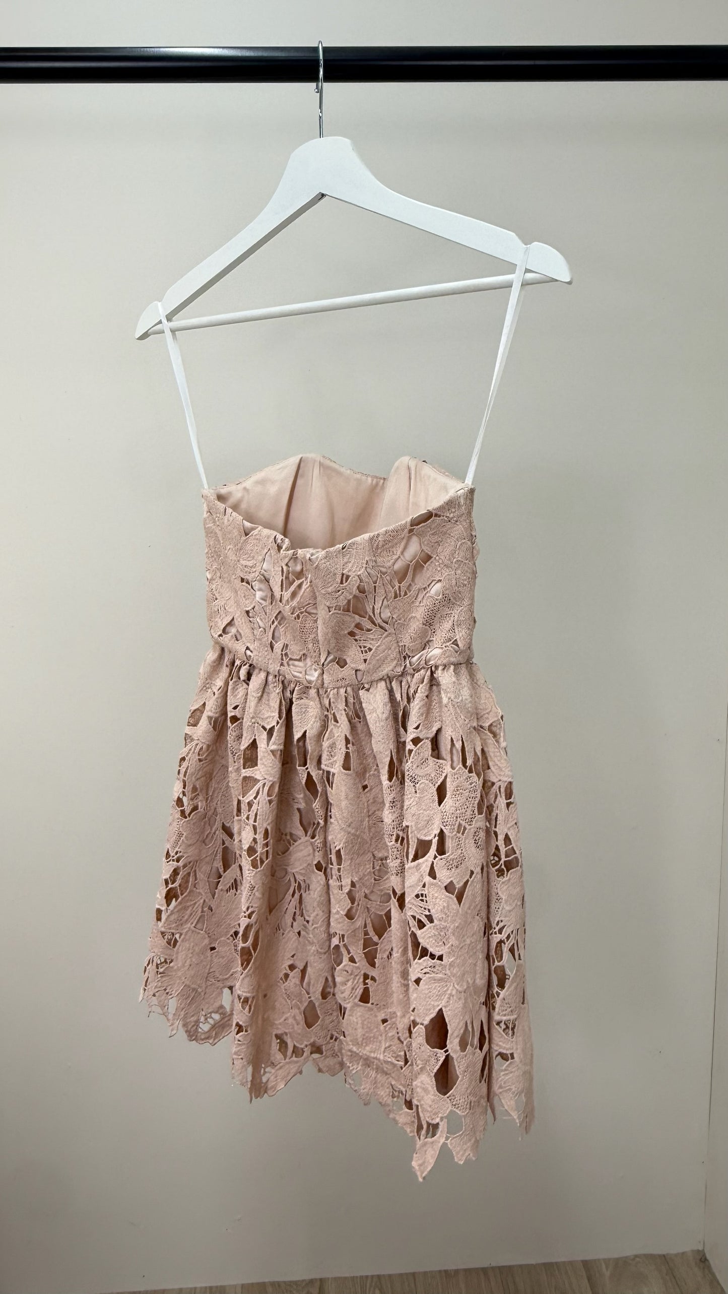 Michael Costello x Revolve Dress Pink Lace Strapless Mini Dress in tags-XS