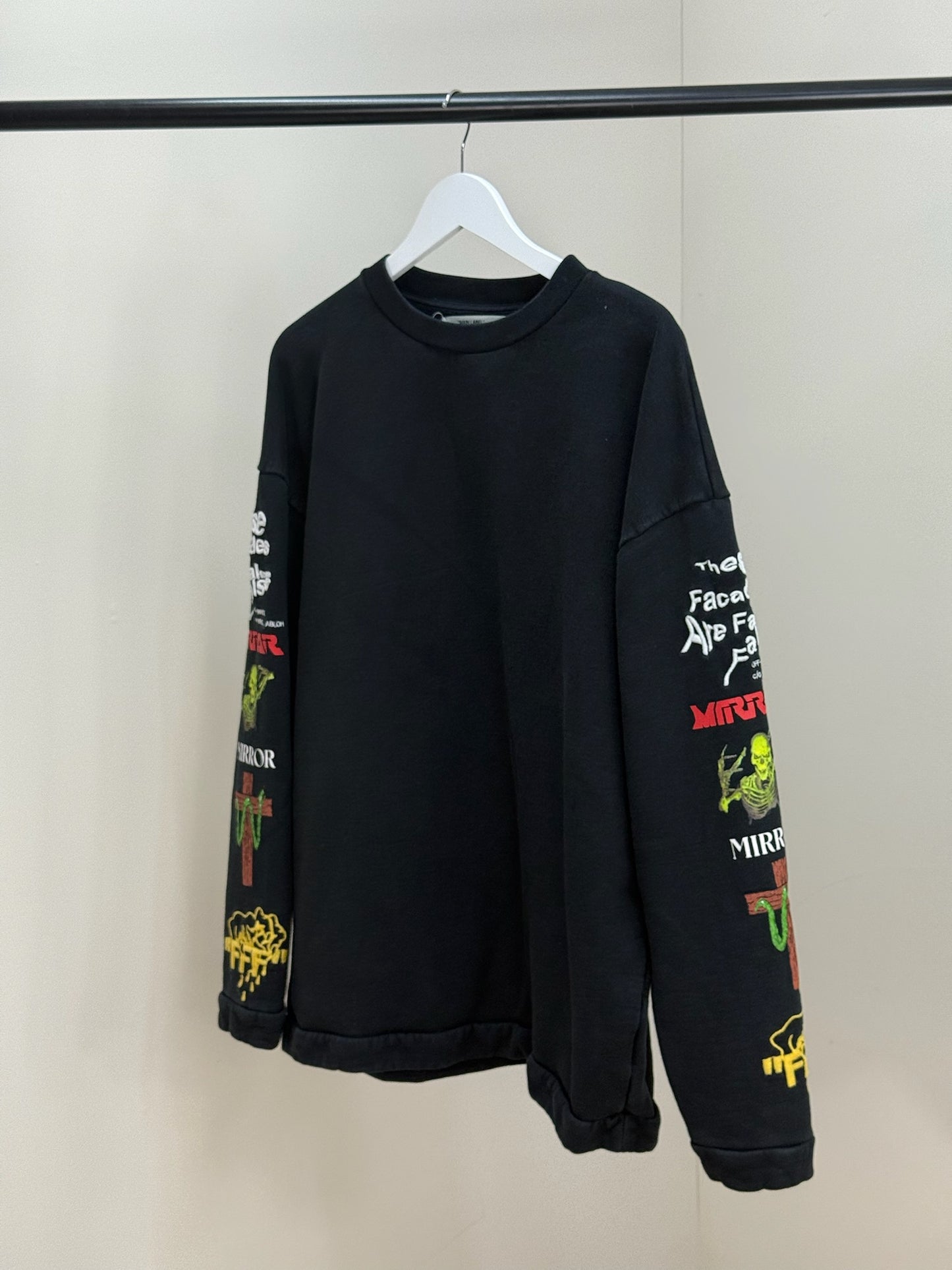 Off-White Black 'Mirror' Logo Jumper - XS oversize