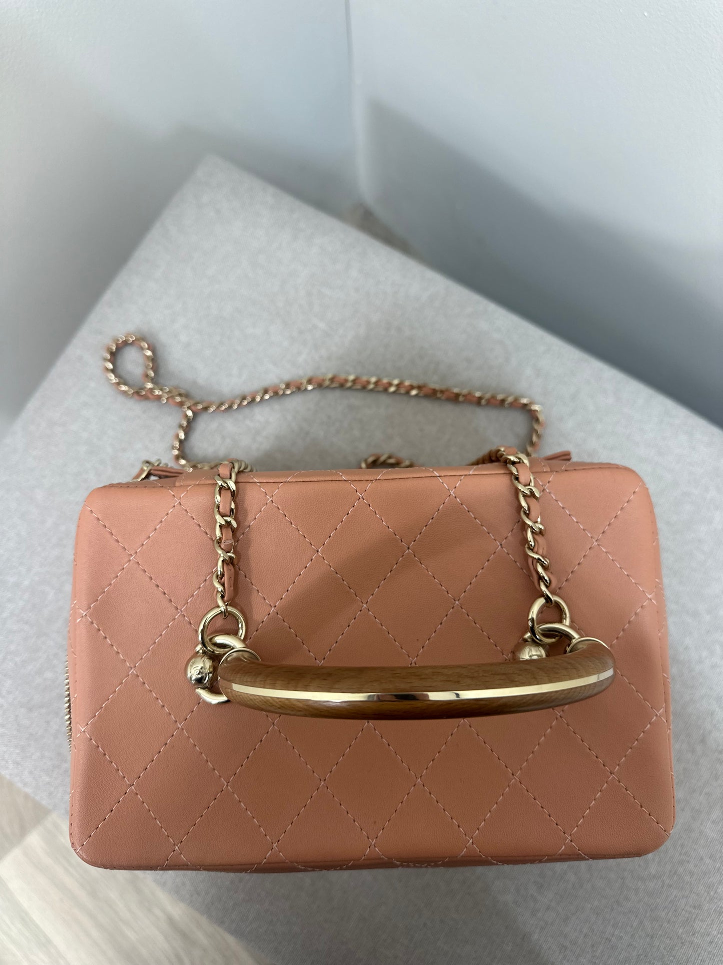 Chanel Knock On Wood Vanity Salmon Pink Case