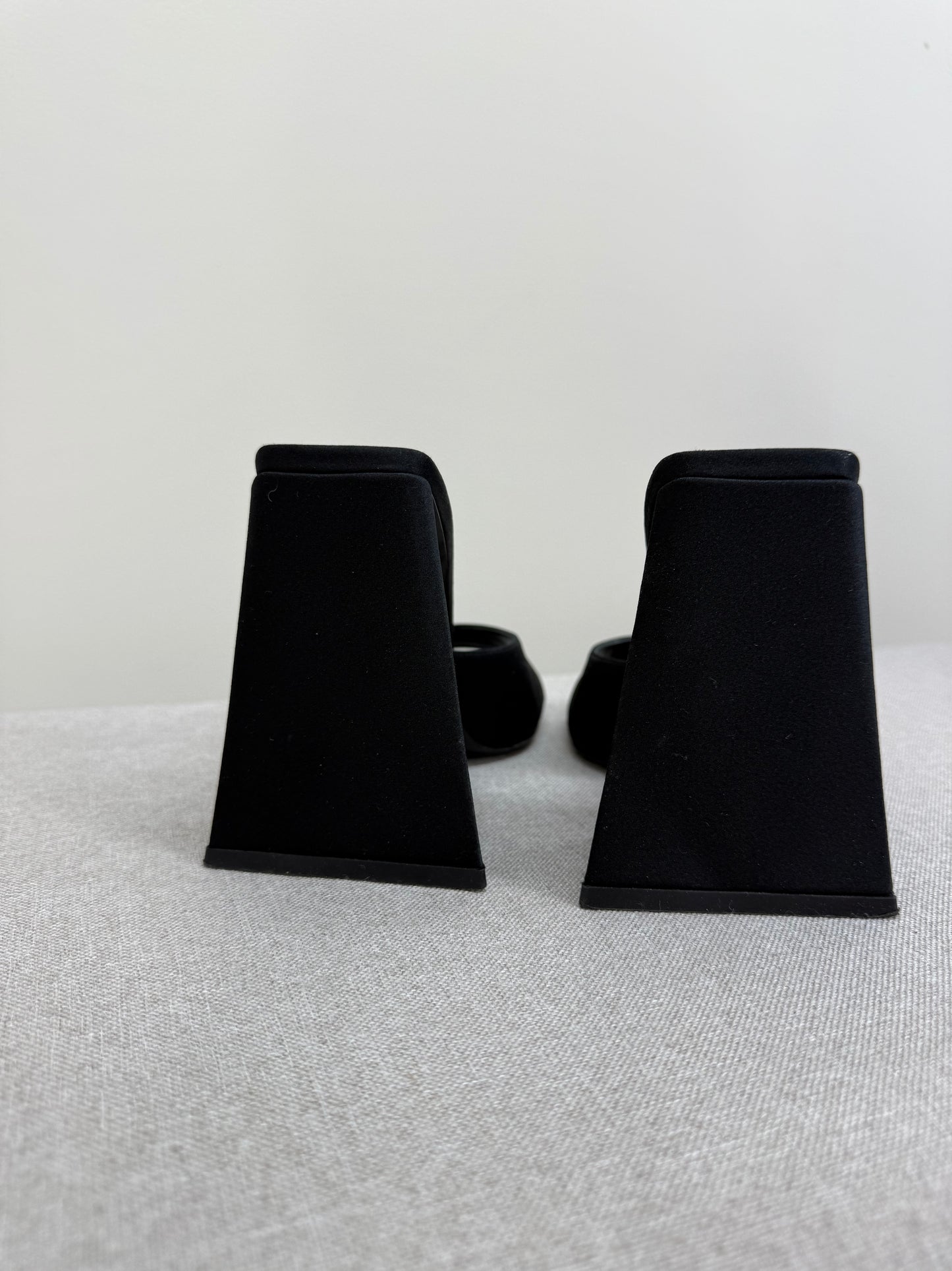 THE ATTICO Cheope black suede mules - UK 4.5