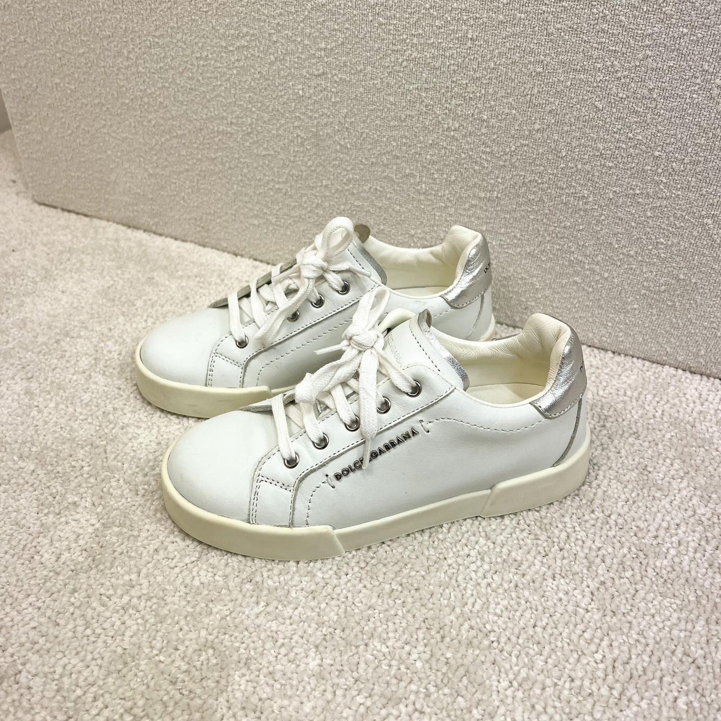 Kids Dolce & Gabbana white and silver logo trainer - EU 30
