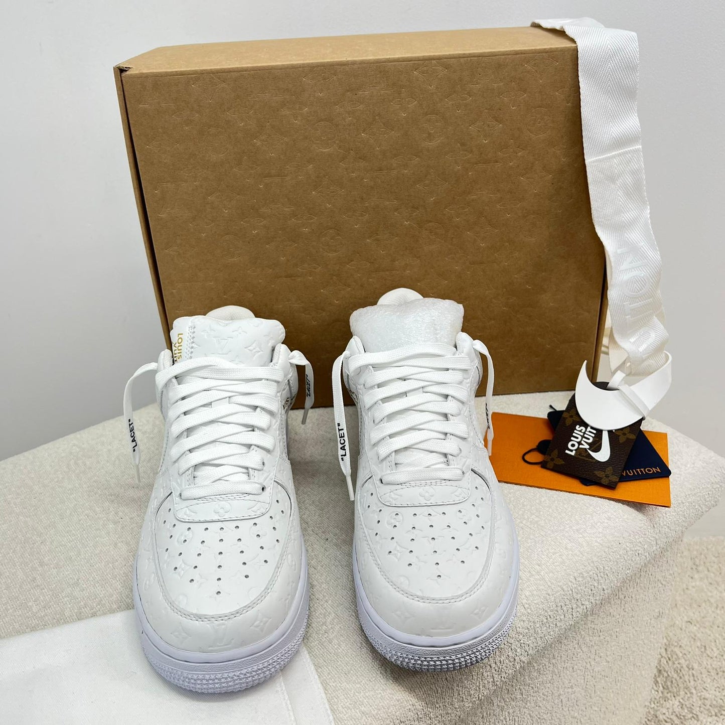 Louis Vuitton And Nike White "Air Force 1" By Virgil Abloh - Brand New In Box US 8/ UK 7.5