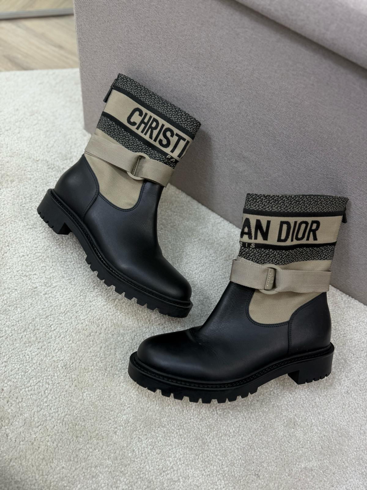 Dior D-Major Black Shiny Calfskin Boots - UK 4.5