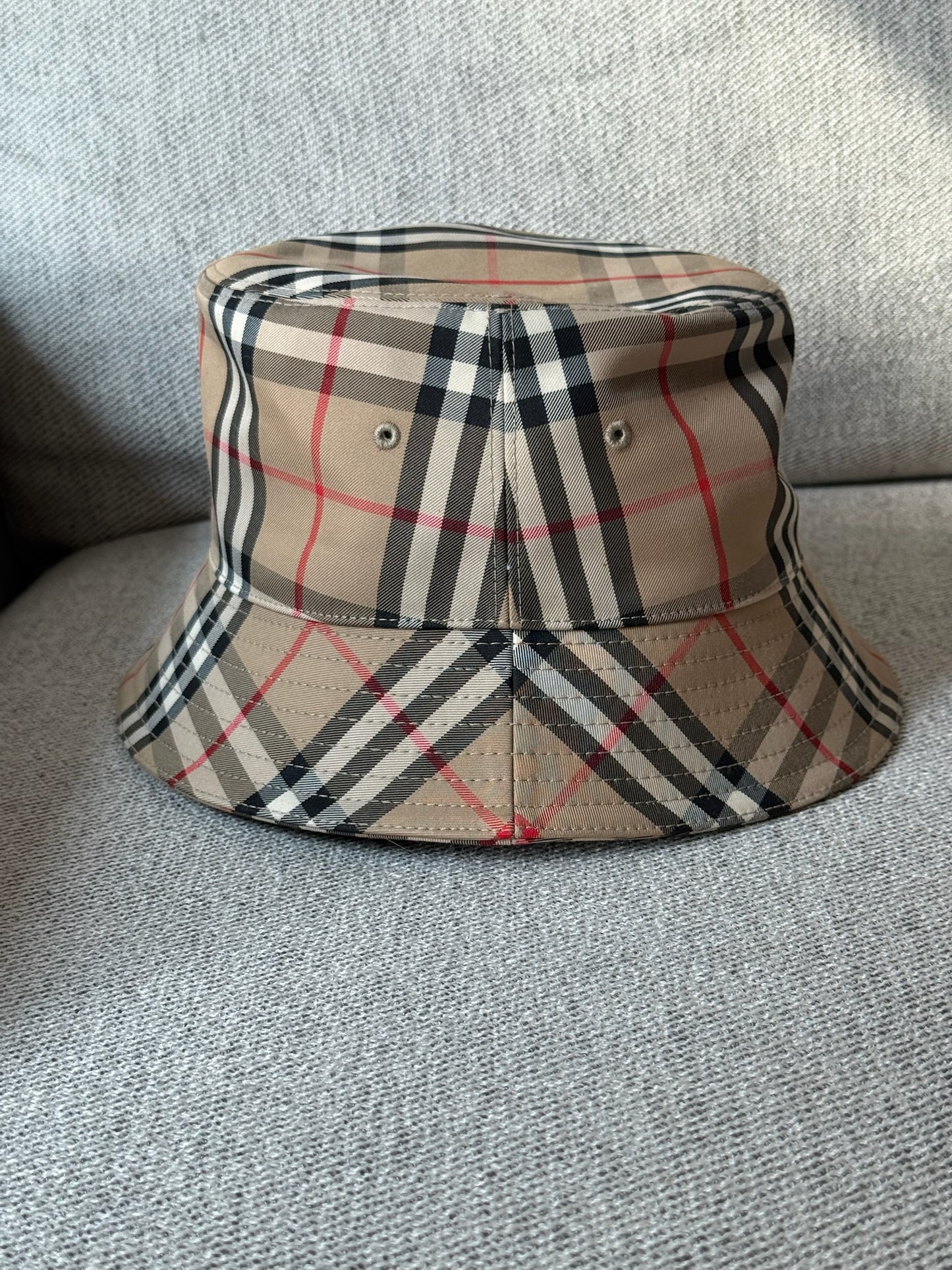 Burberry Vintage Checked Bucket Hat
