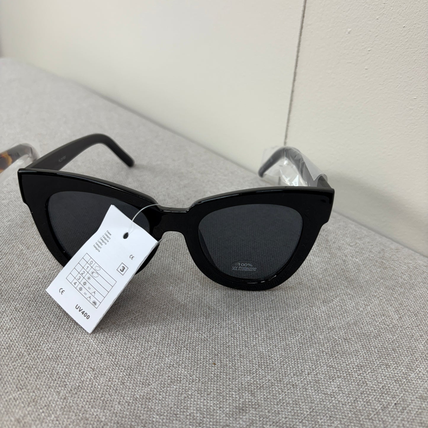 Boohoo Twin Pack Chunky Oversize Cateye Sunglass- Brand New