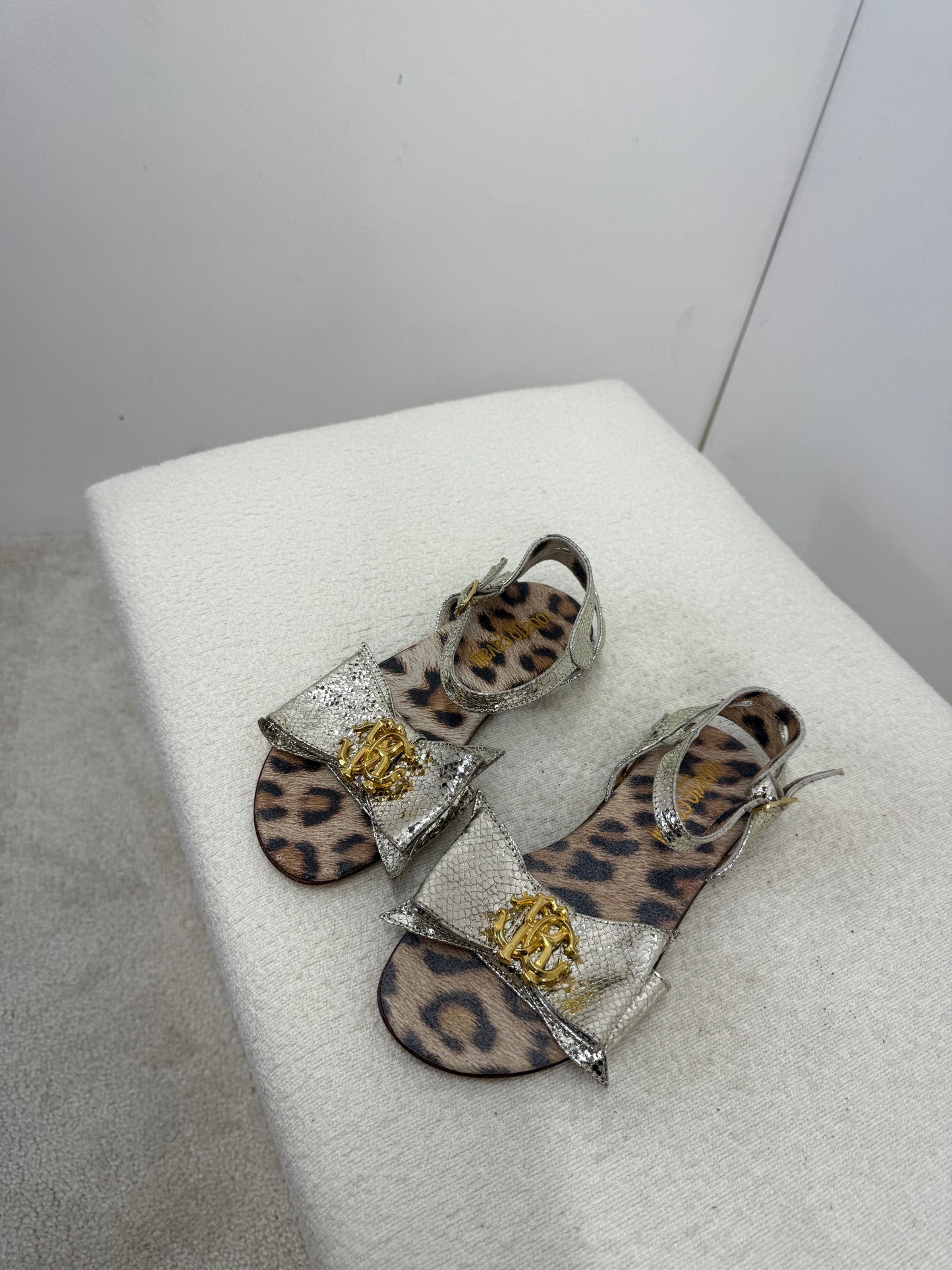 Kids Roberto Cavalli Girls Silver & Gold Bow Sandals - 32