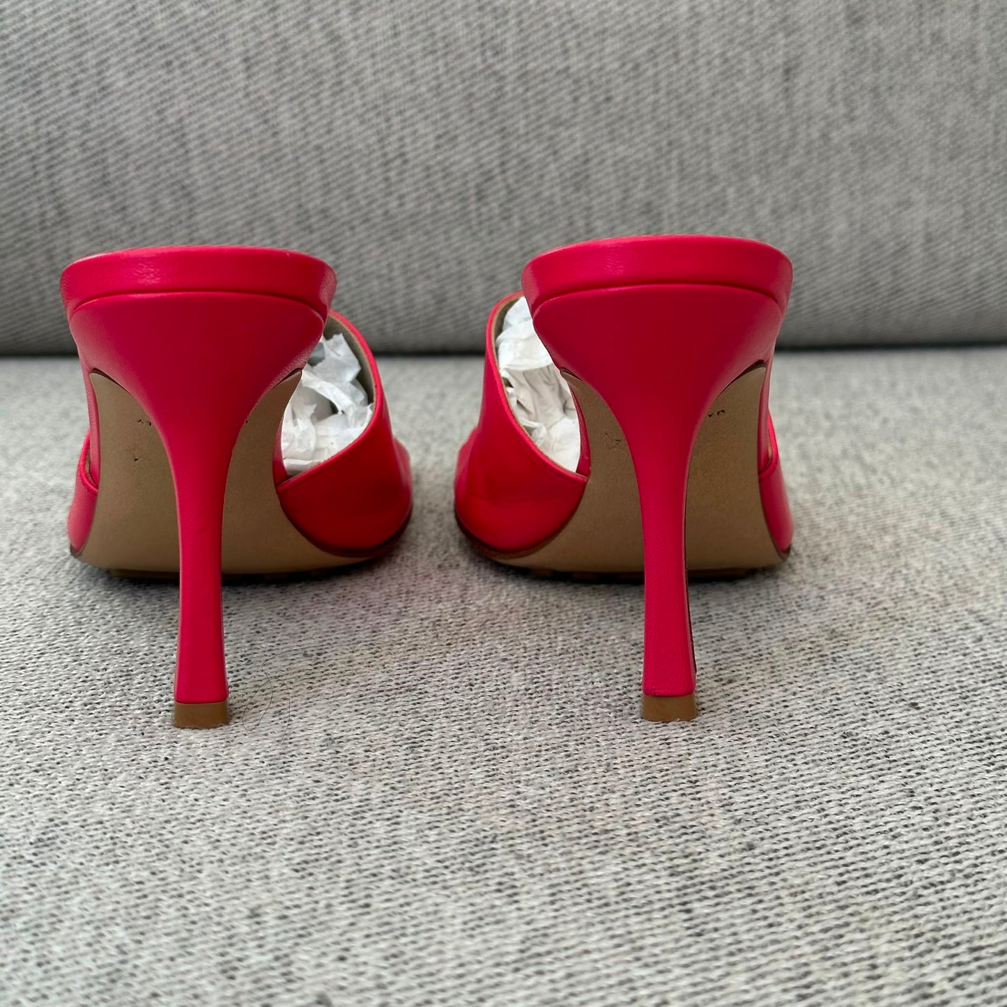 Bottega Veneta Red Square Toe Heels – EU 37 / UK 4