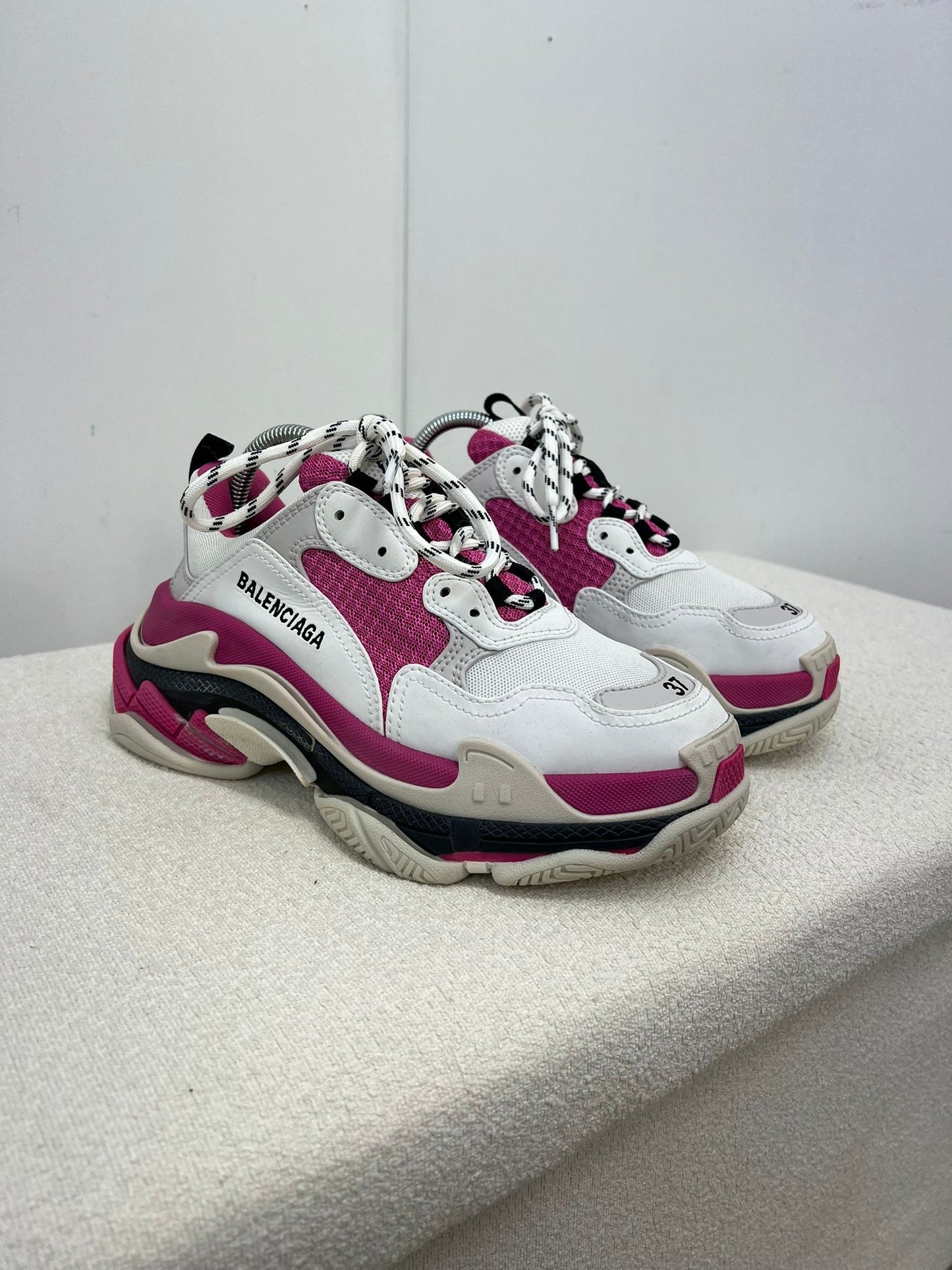 Balenciaga White And Pink Triple S Trainers , Brand New- UK 4