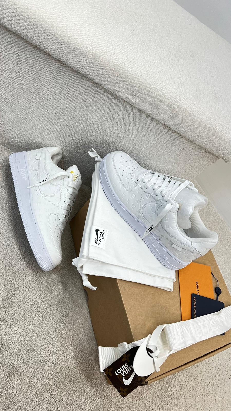 Louis Vuitton And Nike White "Air Force 1" By Virgil Abloh - Brand New In Box US 8/ UK 7.5