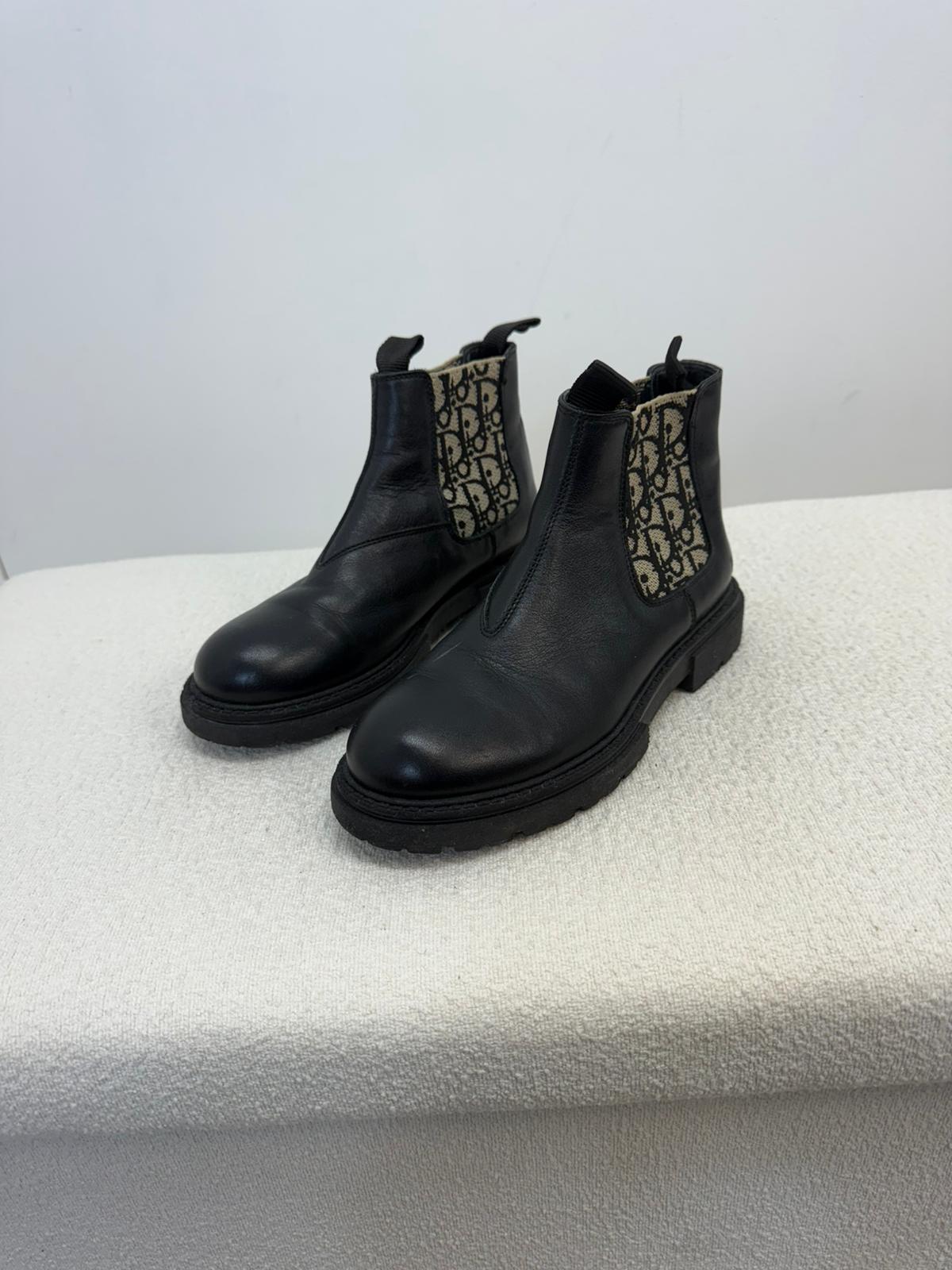 Kids Dior Black Leather Oblique Logo Boots Eu 33/ UK 1