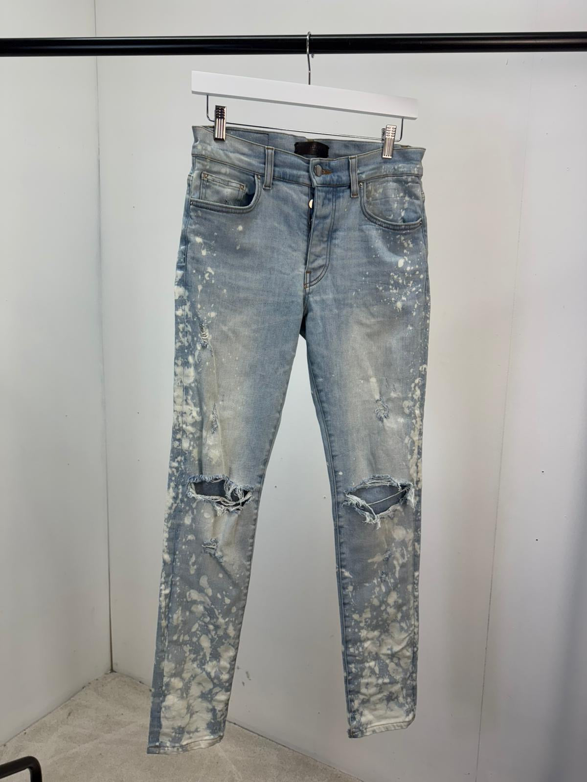 Amiri Light Blue Bleached Jeans -30