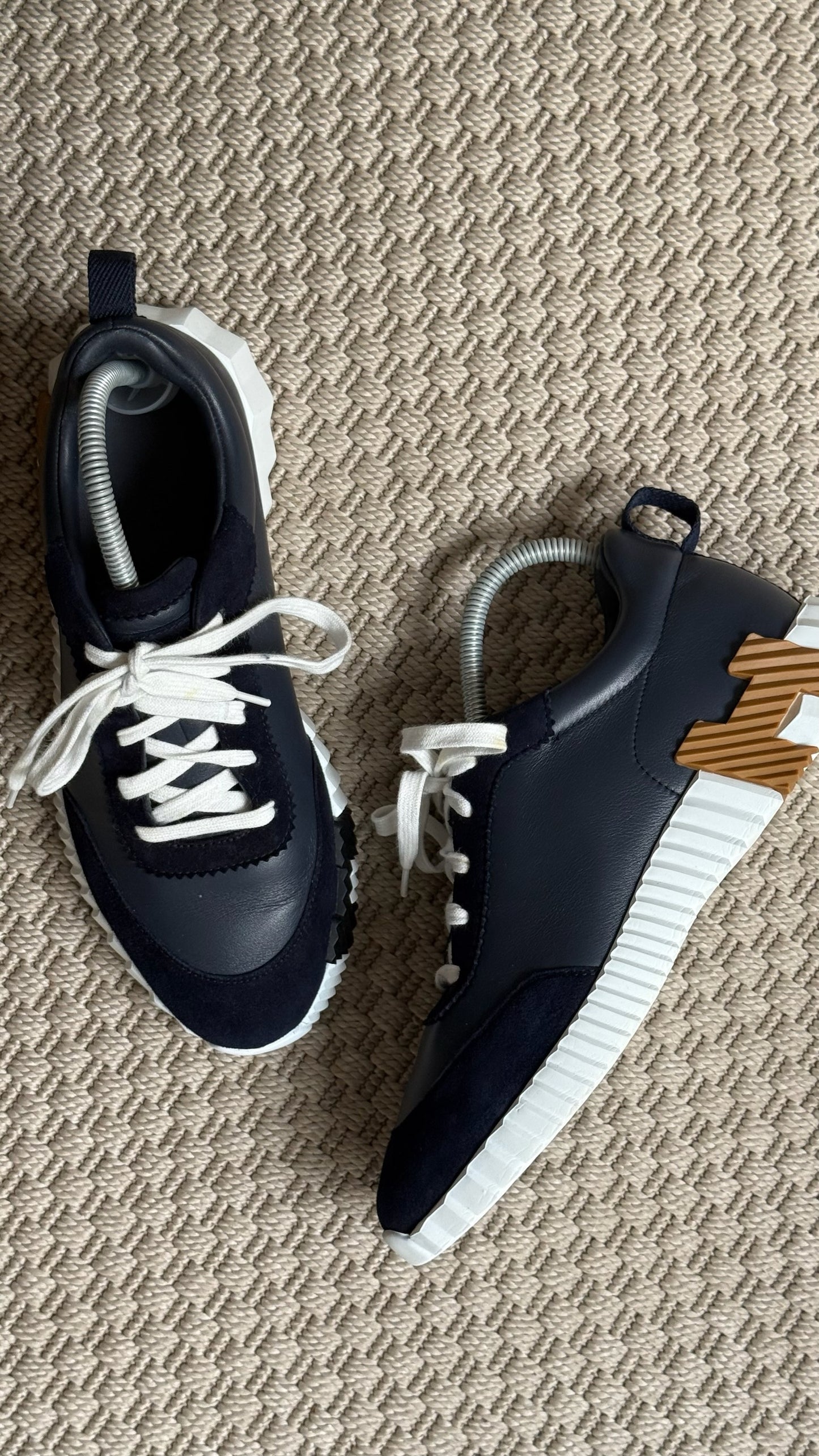 Hermes Navy Gold Bounce Trainers - 40/UK 6