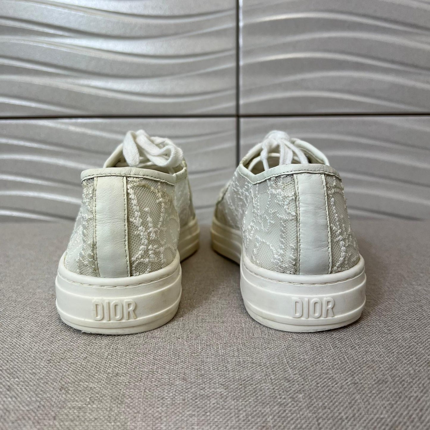 Kids Dior White Lace Lowtop Oblique Logo Trainer - EU 34, Junior 2