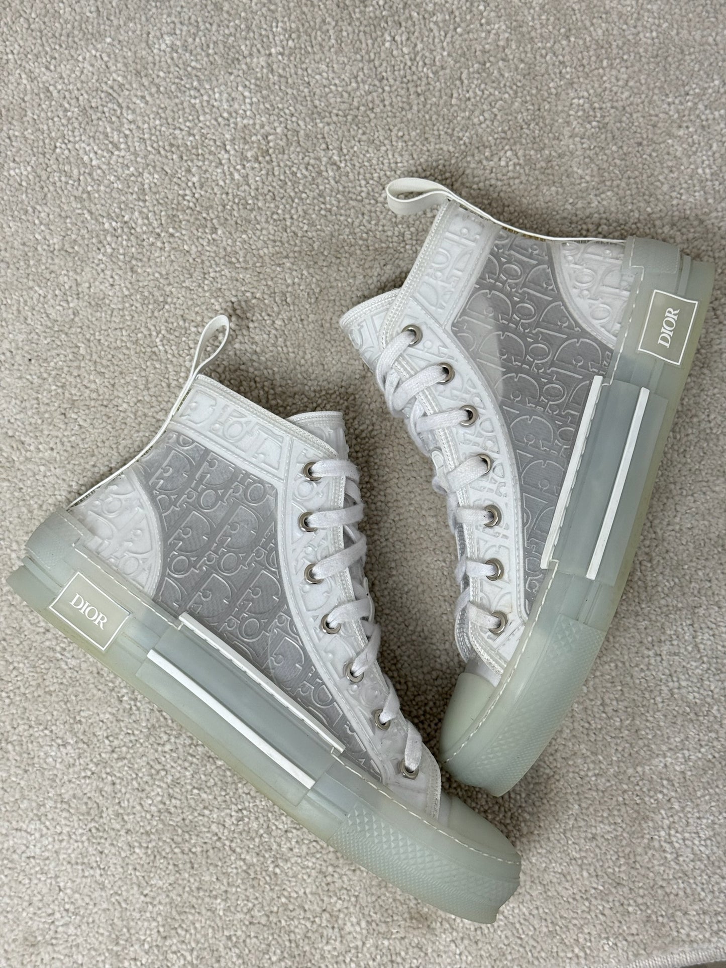 Dior White B23 Hightop Trainers- Mens - UK 6
