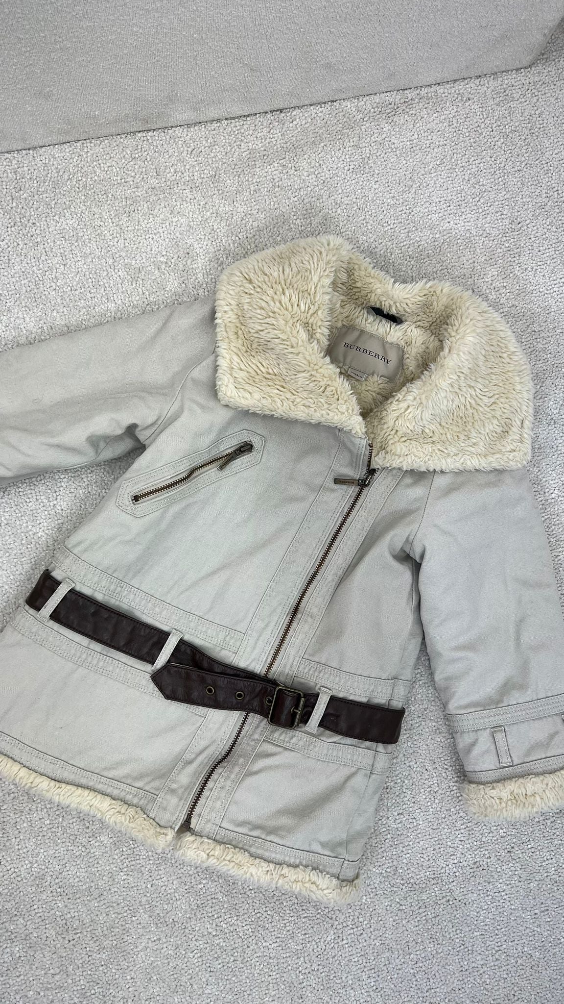 Kids Burberry Cream Zip Up With Belt Furr Coat - Age 3
