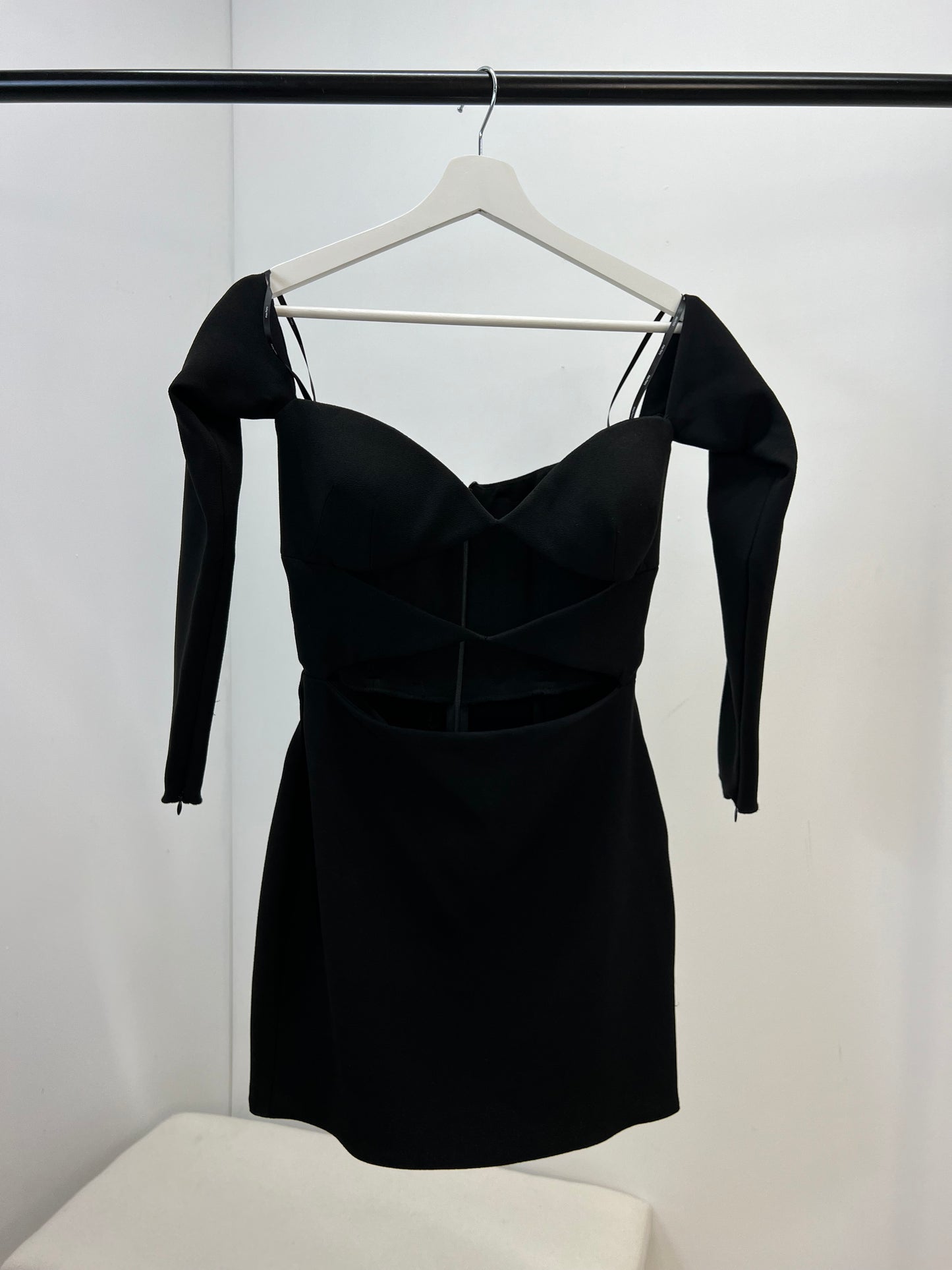 ALEX PERRY Black Strapless Longsleeve Cut Out Dress- UK 10