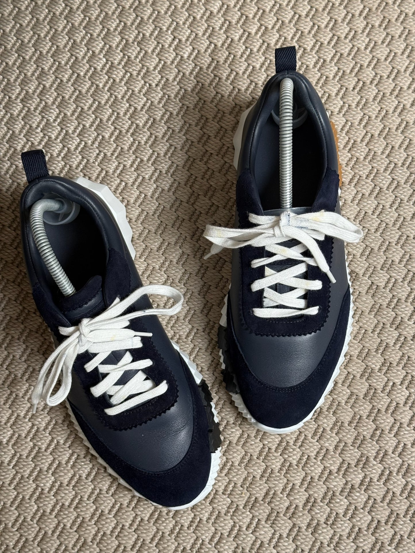 Hermes Navy Gold Bounce Trainers - 40/UK 6