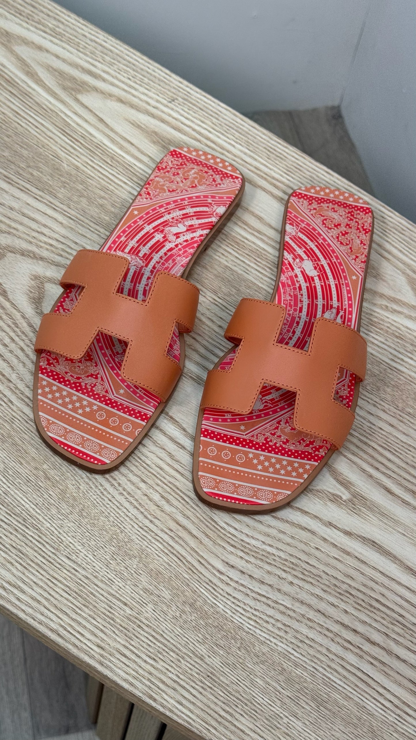 Hermes Orange Oran Leather Slider - UK 7