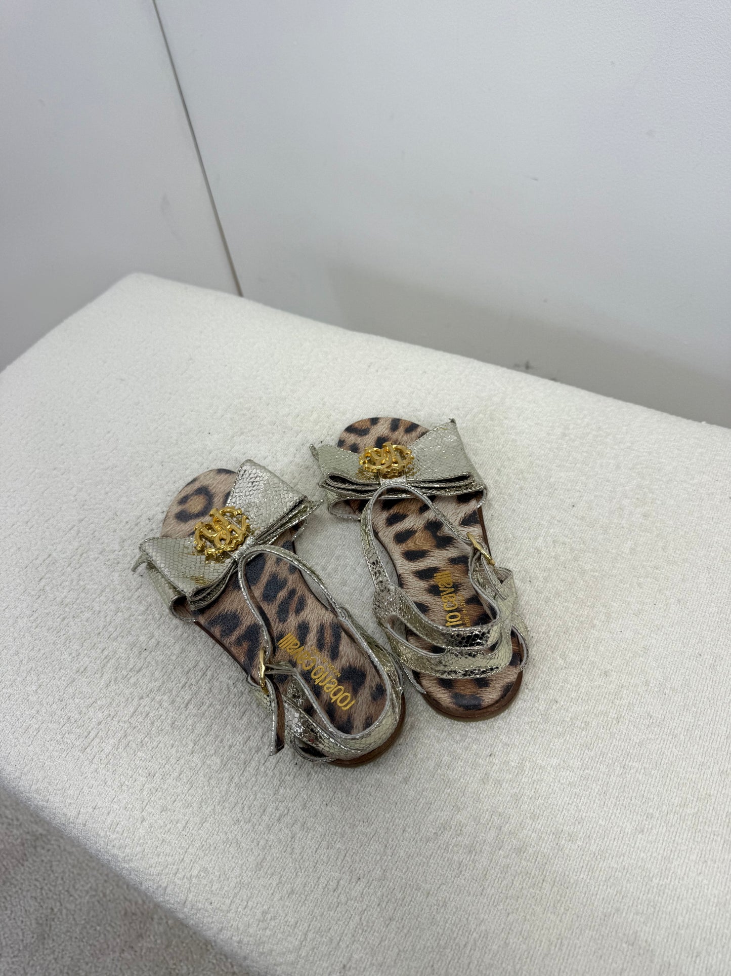 Kids Roberto Cavalli Girls Silver & Gold Bow Sandals - 32