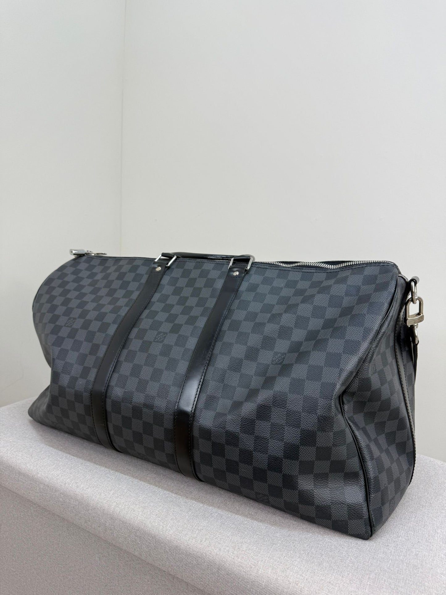 Louis Vuitton Damier 55 Bandouliere Keepall Travel Bag