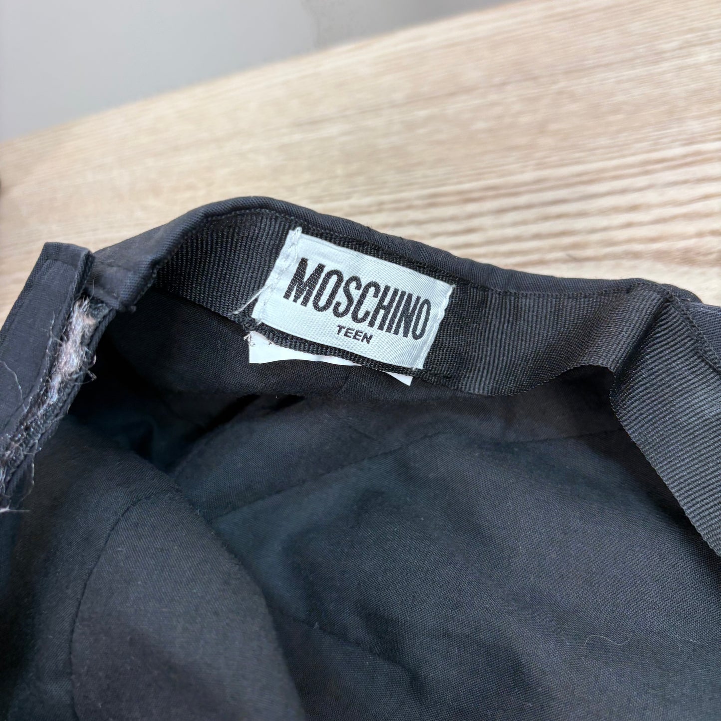 Kids Moschino Black Cap – No Label