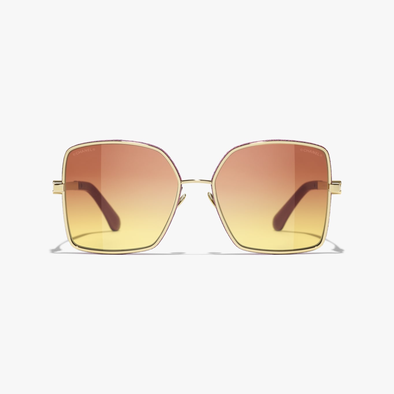 Chanel Square CC Metal, Calfskin
Gold Sunglass