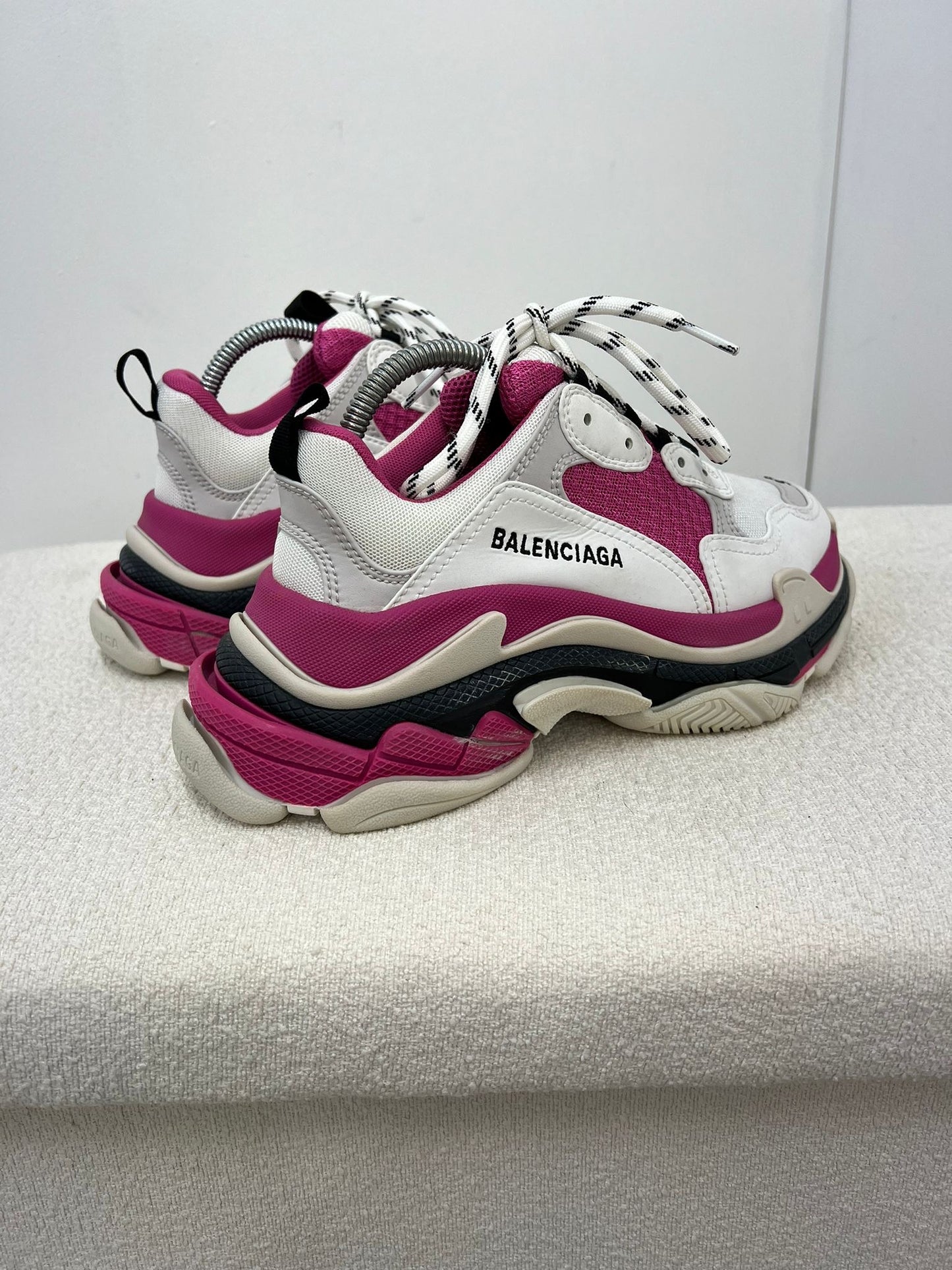Balenciaga White And Pink Triple S Trainers , Brand New- UK 4