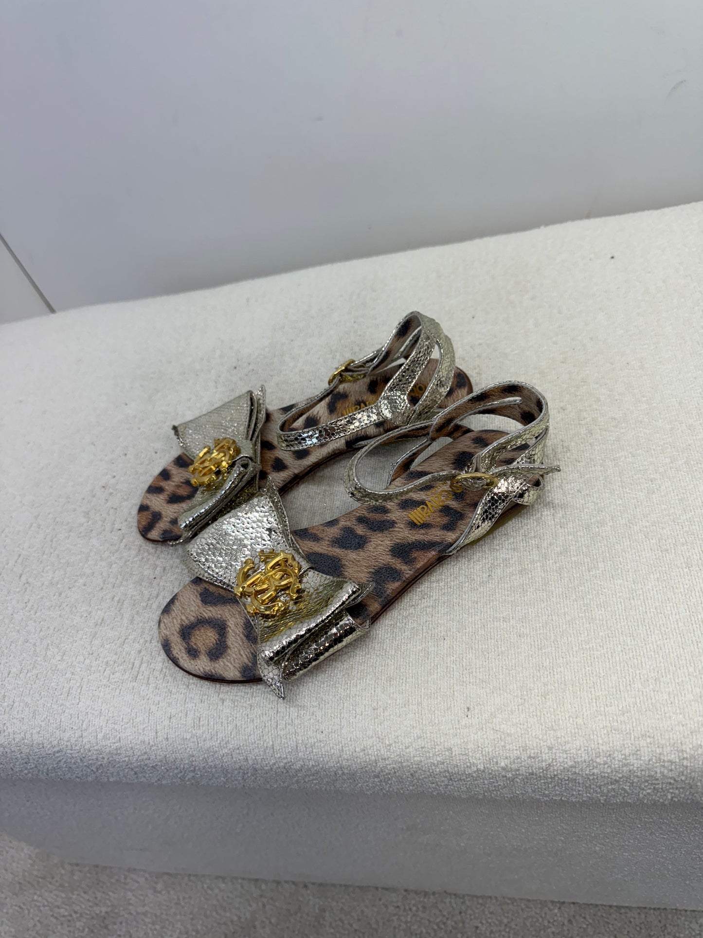 Kids Roberto Cavalli Girls Silver & Gold Bow Sandals - 32