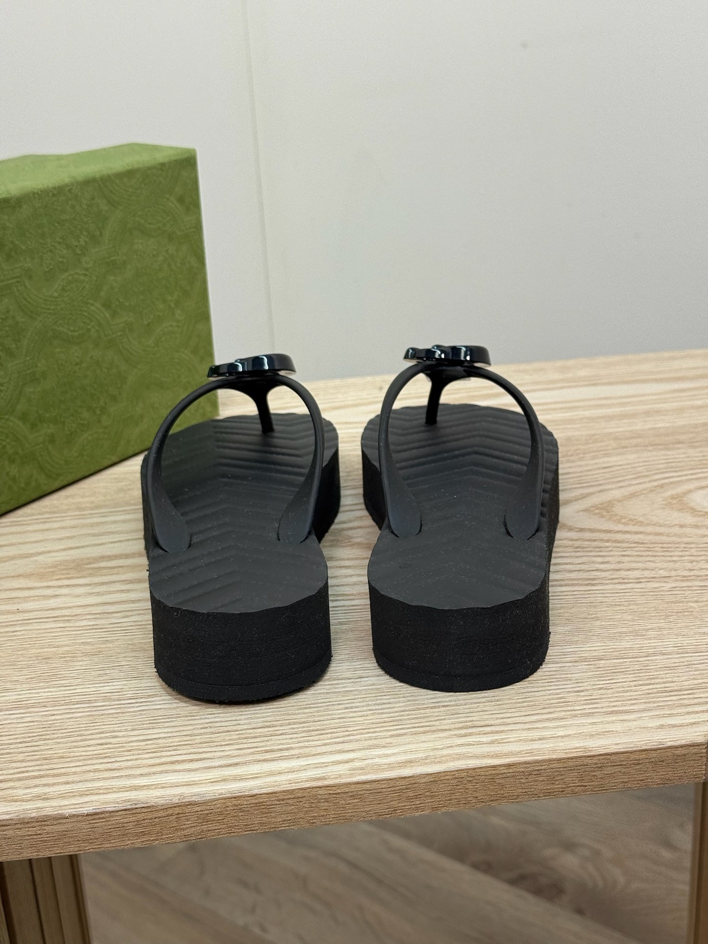 Gucci Black Double G Flip Flops
Brand New In Box UK 2