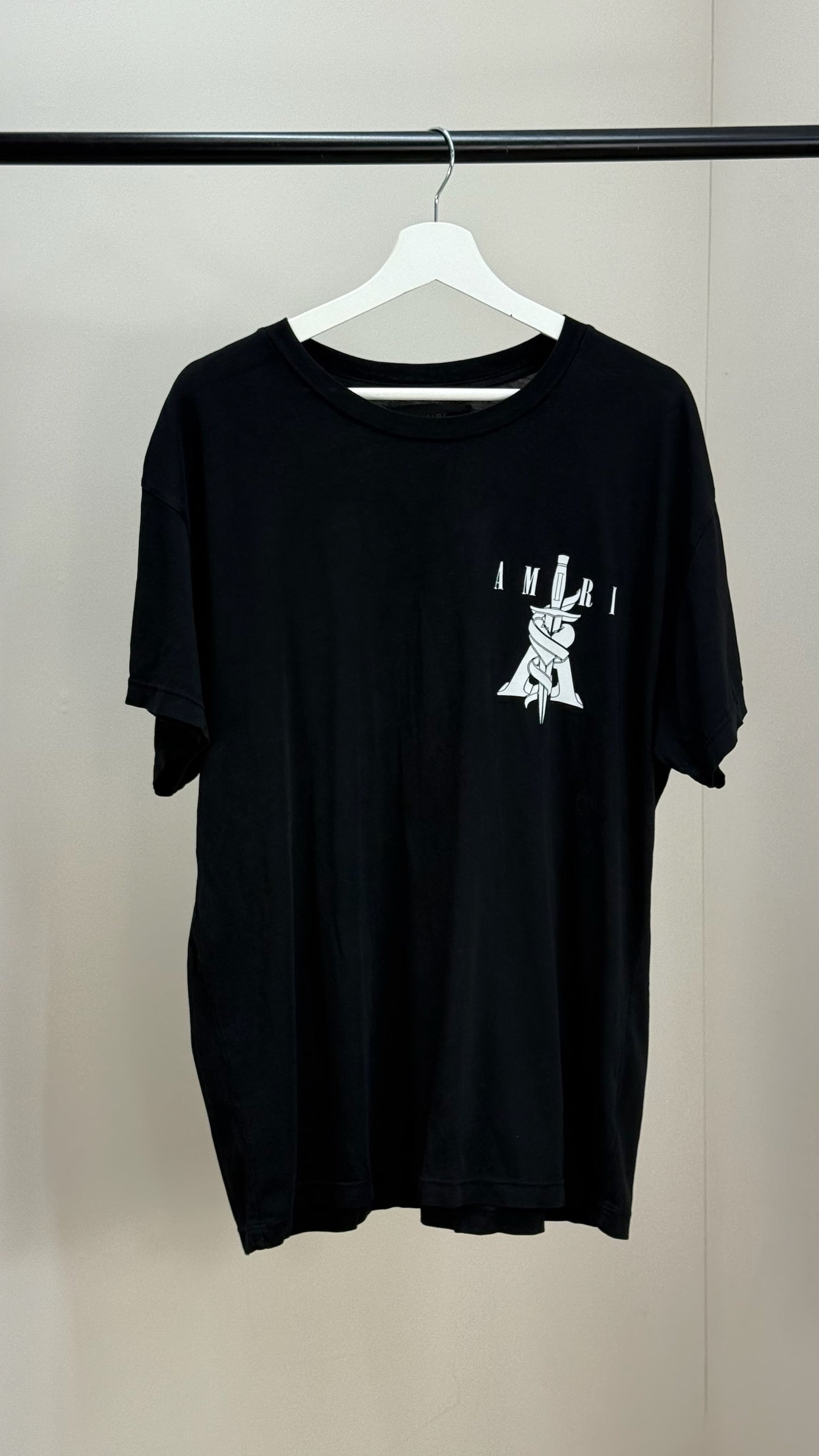 Amiri Black Heart Dagger Logo T-Shirt - medium