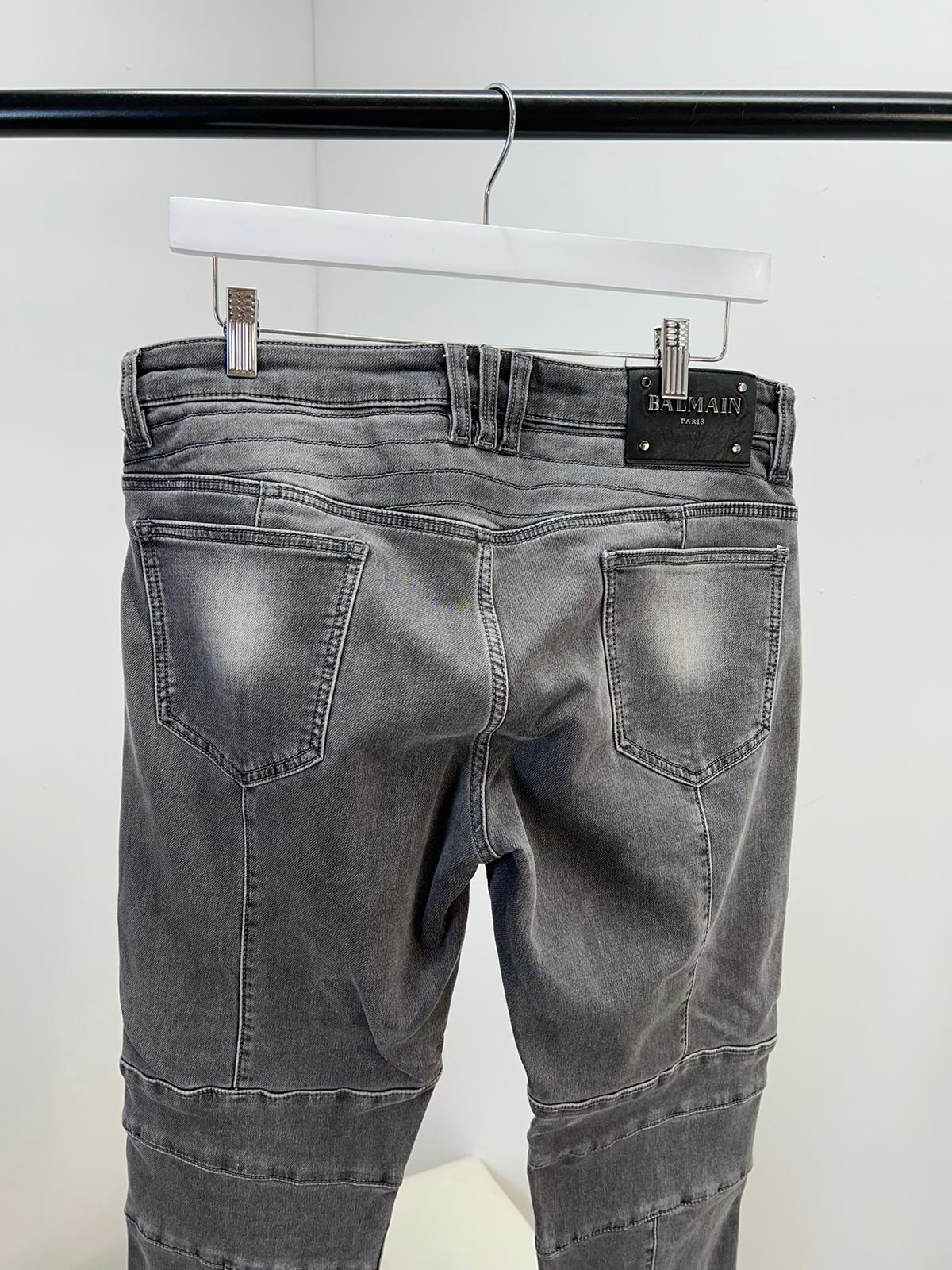 Balmain Grey Black Badge Jeans (32)