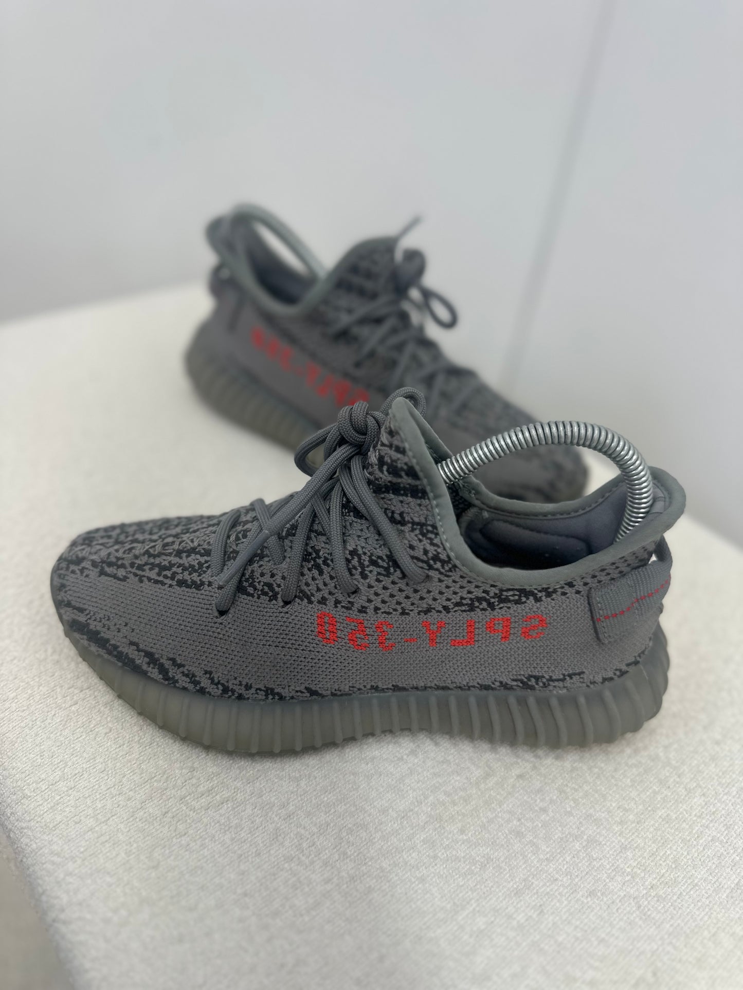 Yeezy Beluga 2.0 350 Boost - UK 4.5
