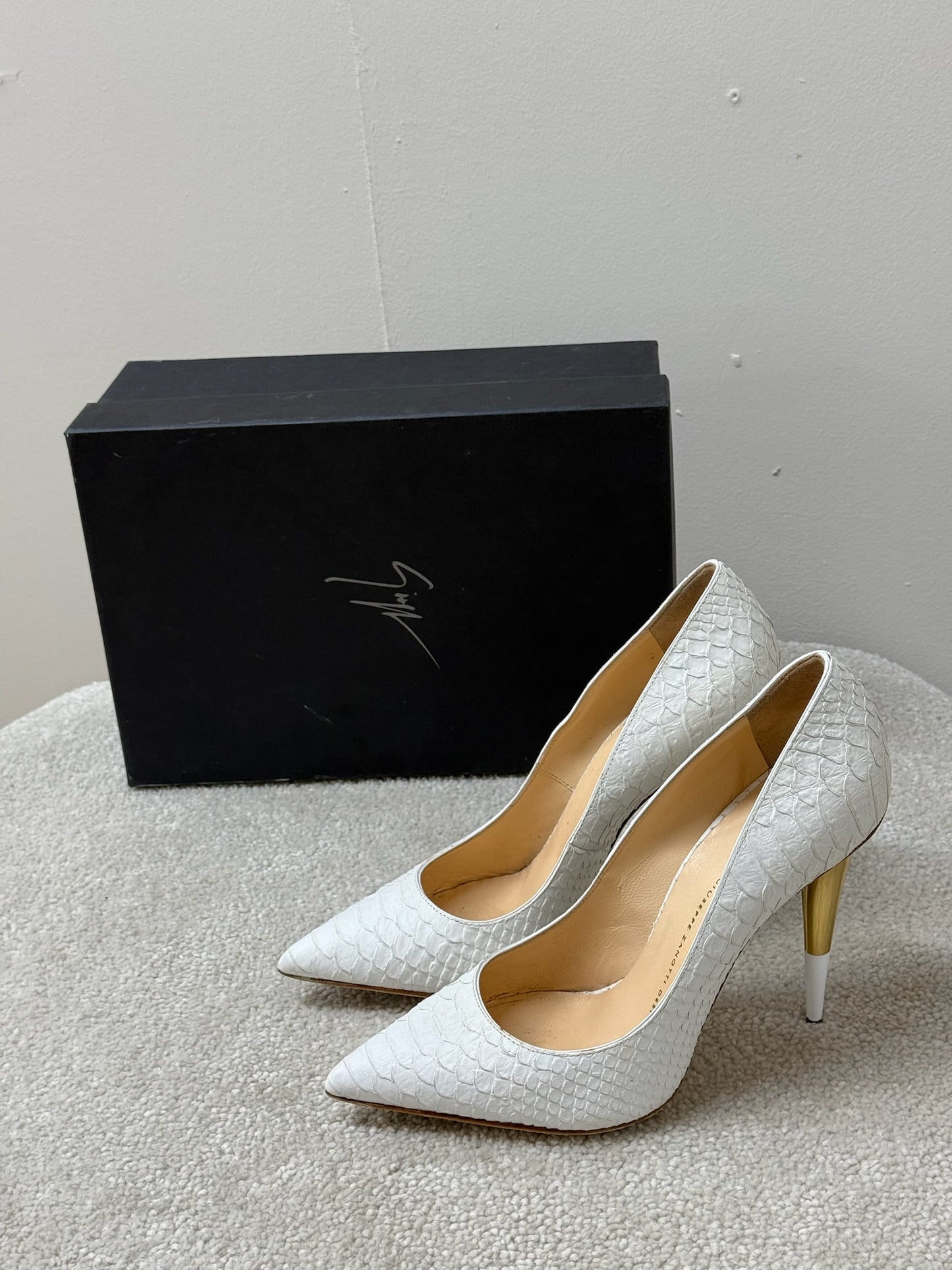 Giuseppe Zanotti White Golia Snake Print Heels- UK6