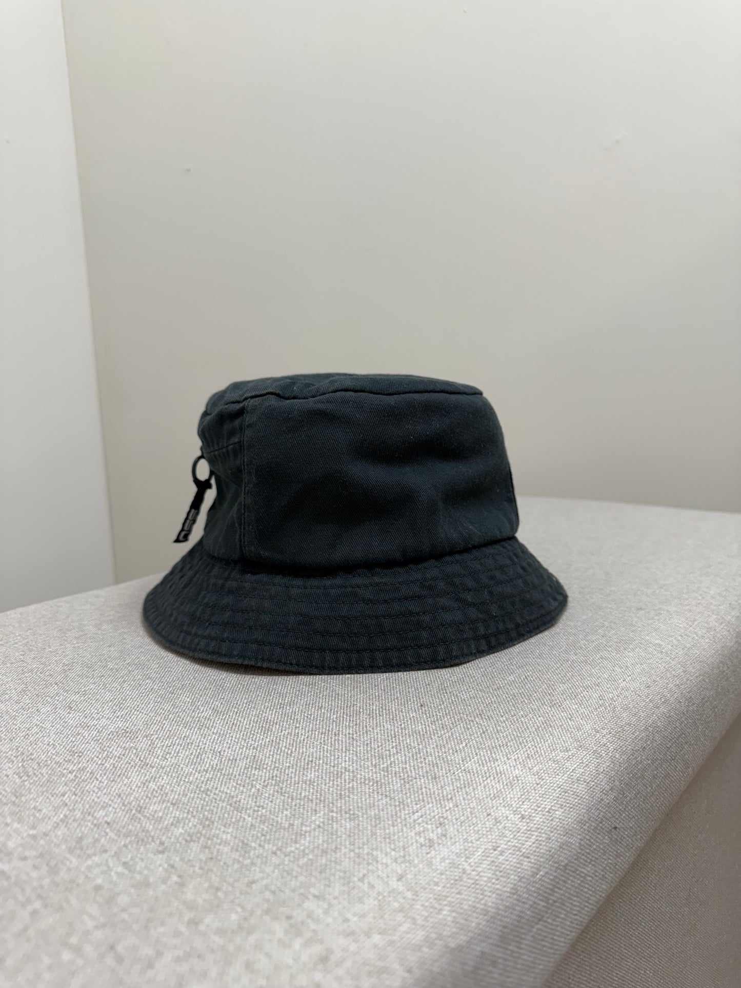 Off-White Black Bucket Hat
