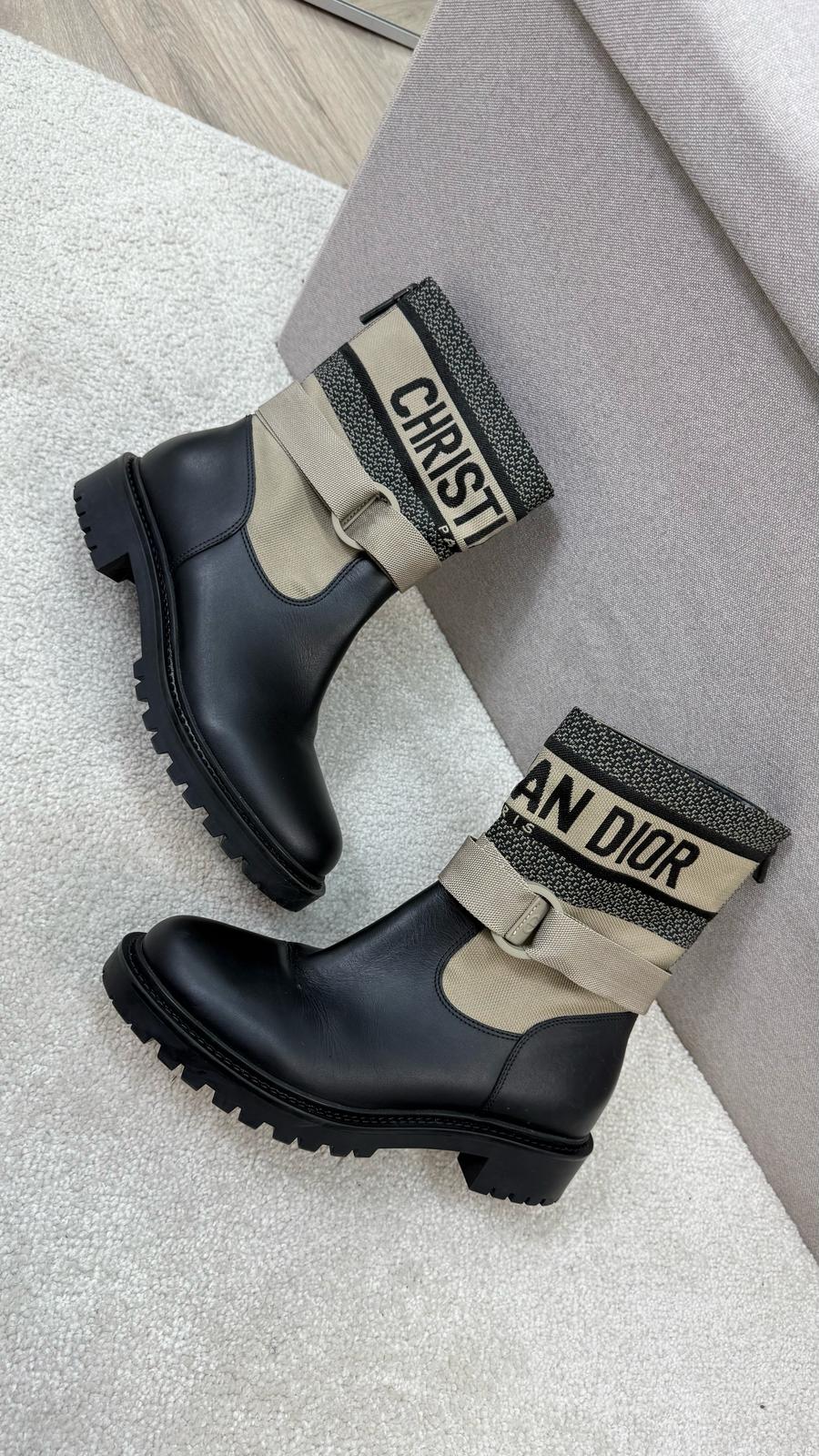 Dior D-Major Black Shiny Calfskin Boots - UK 4.5
