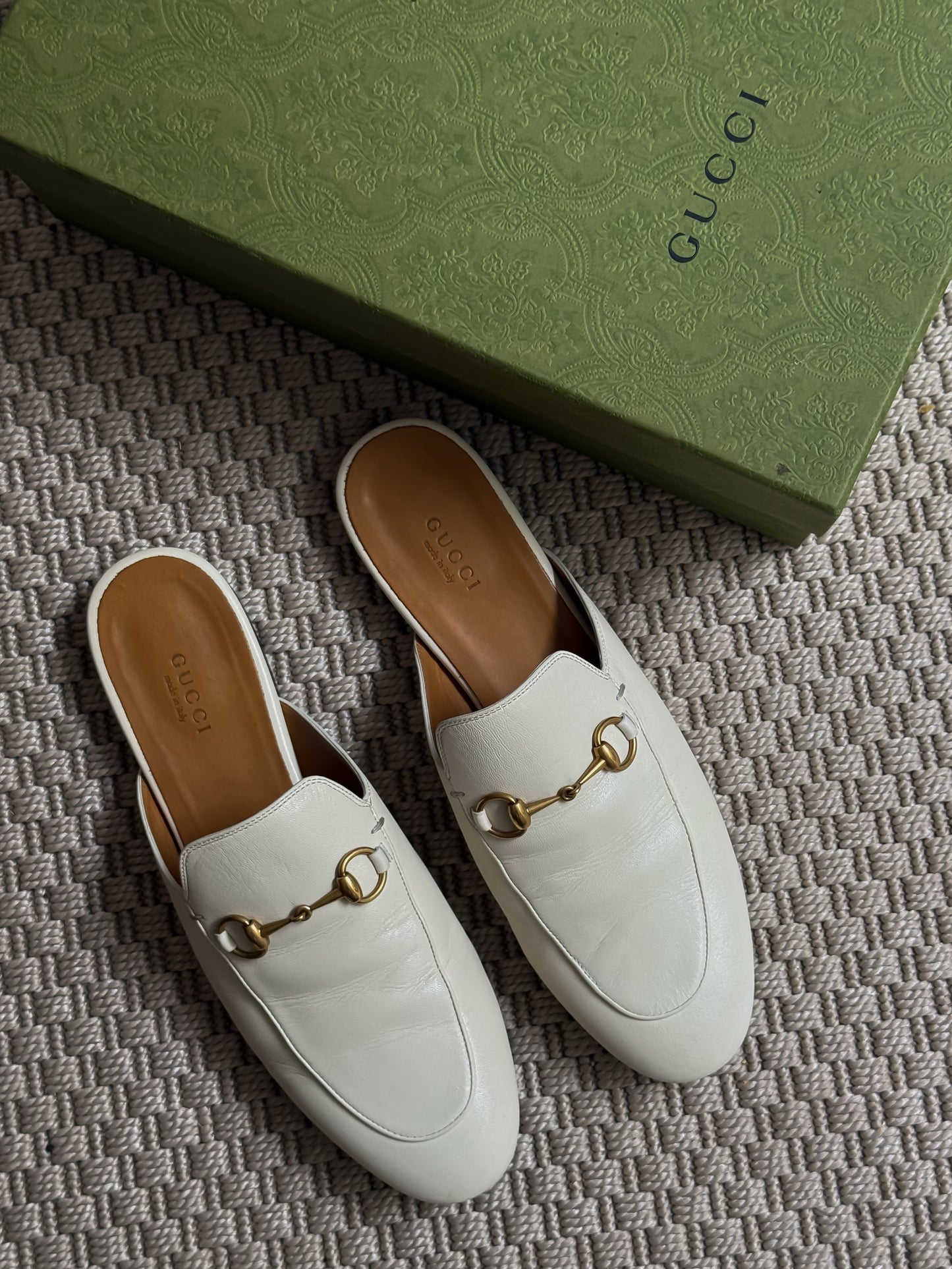 Gucci Cream Princetown Slider -UK 5.5