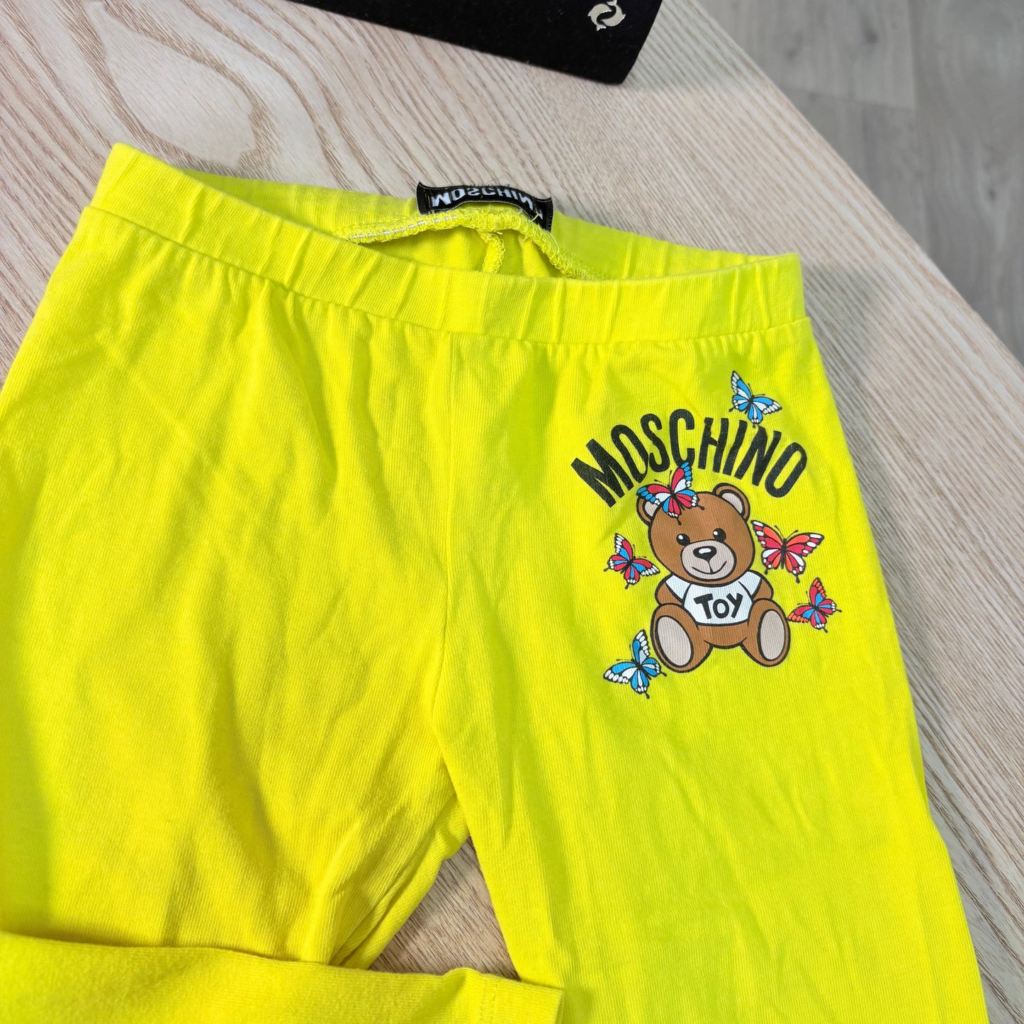 Kids Moschino Yellow Leggings – 9-12 Months