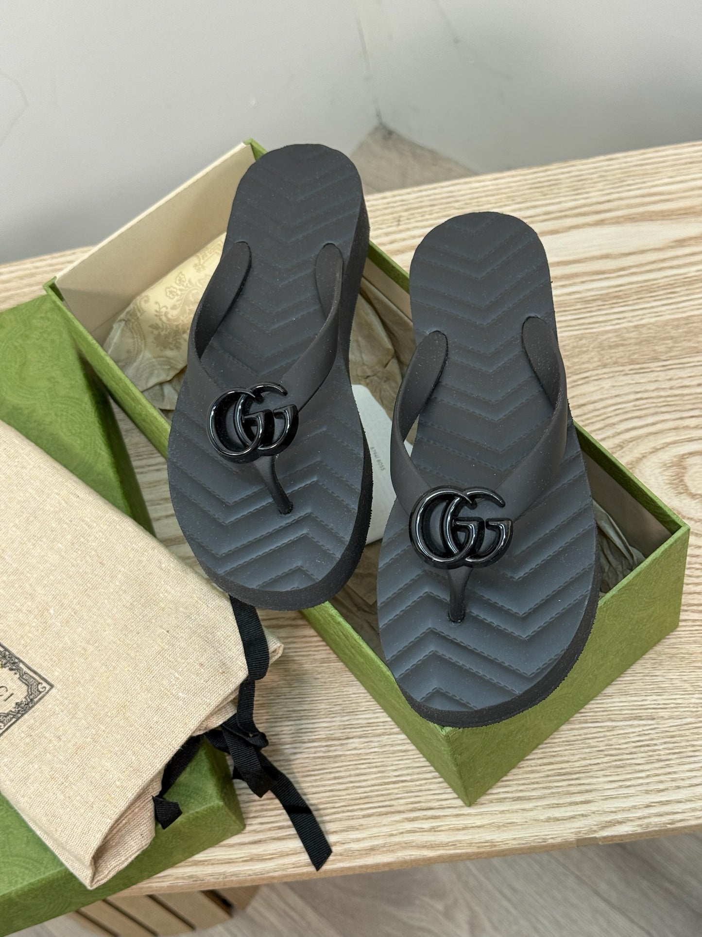 Gucci Black Double G Flip Flops
Brand New In Box UK 2