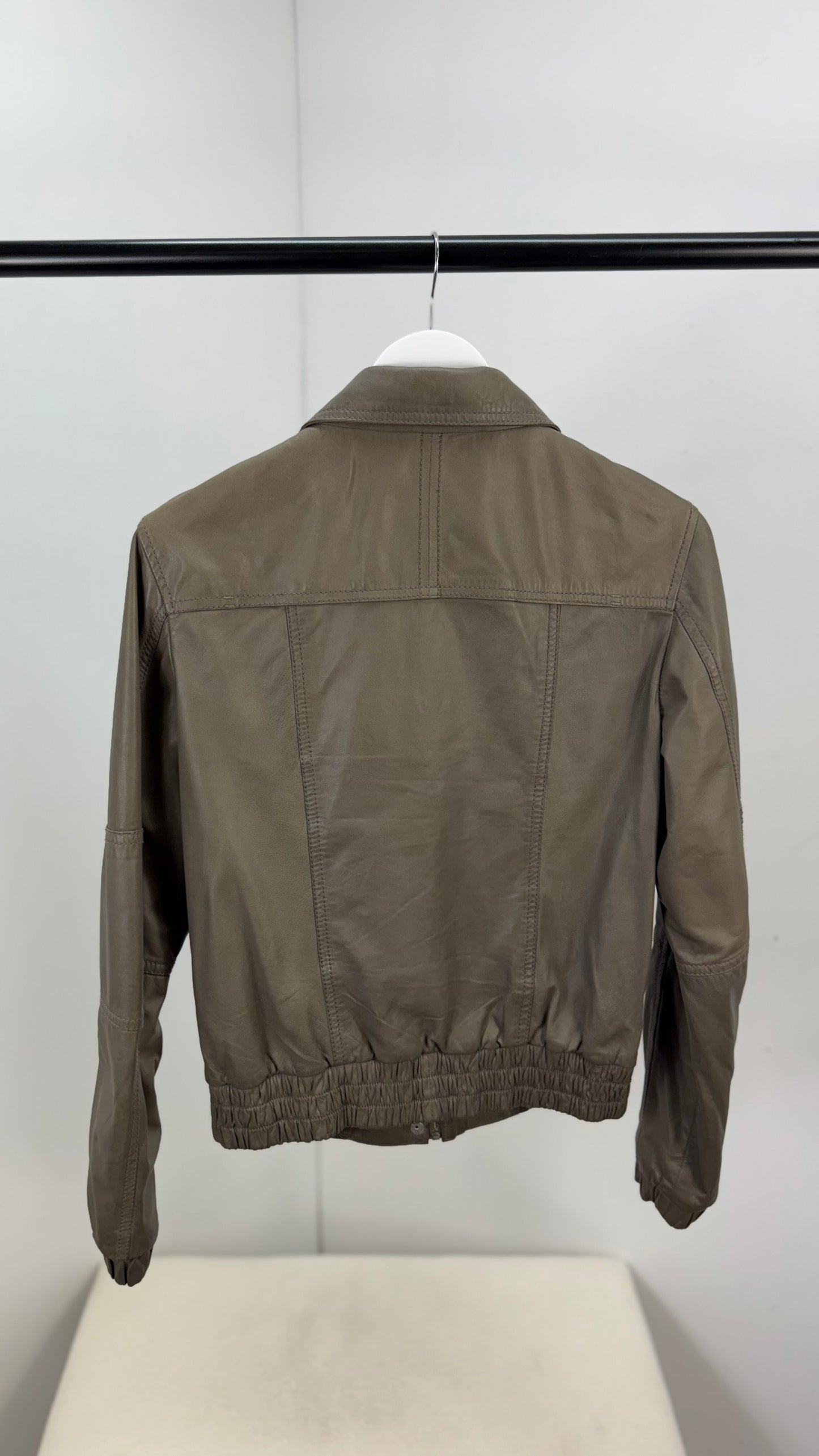 Dolce & Gabbana Women’s Greige Leather Jacket ( 44/XL)