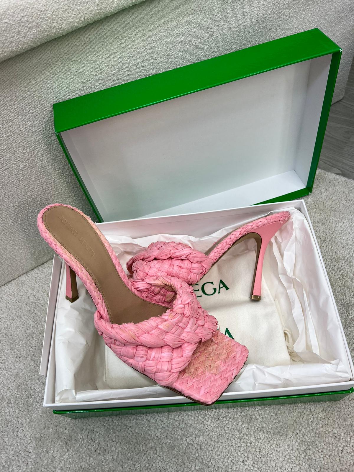 BOTTEGA VENETA Blossom Intrecciato Raffia Thatch Mule Heels - UK 8