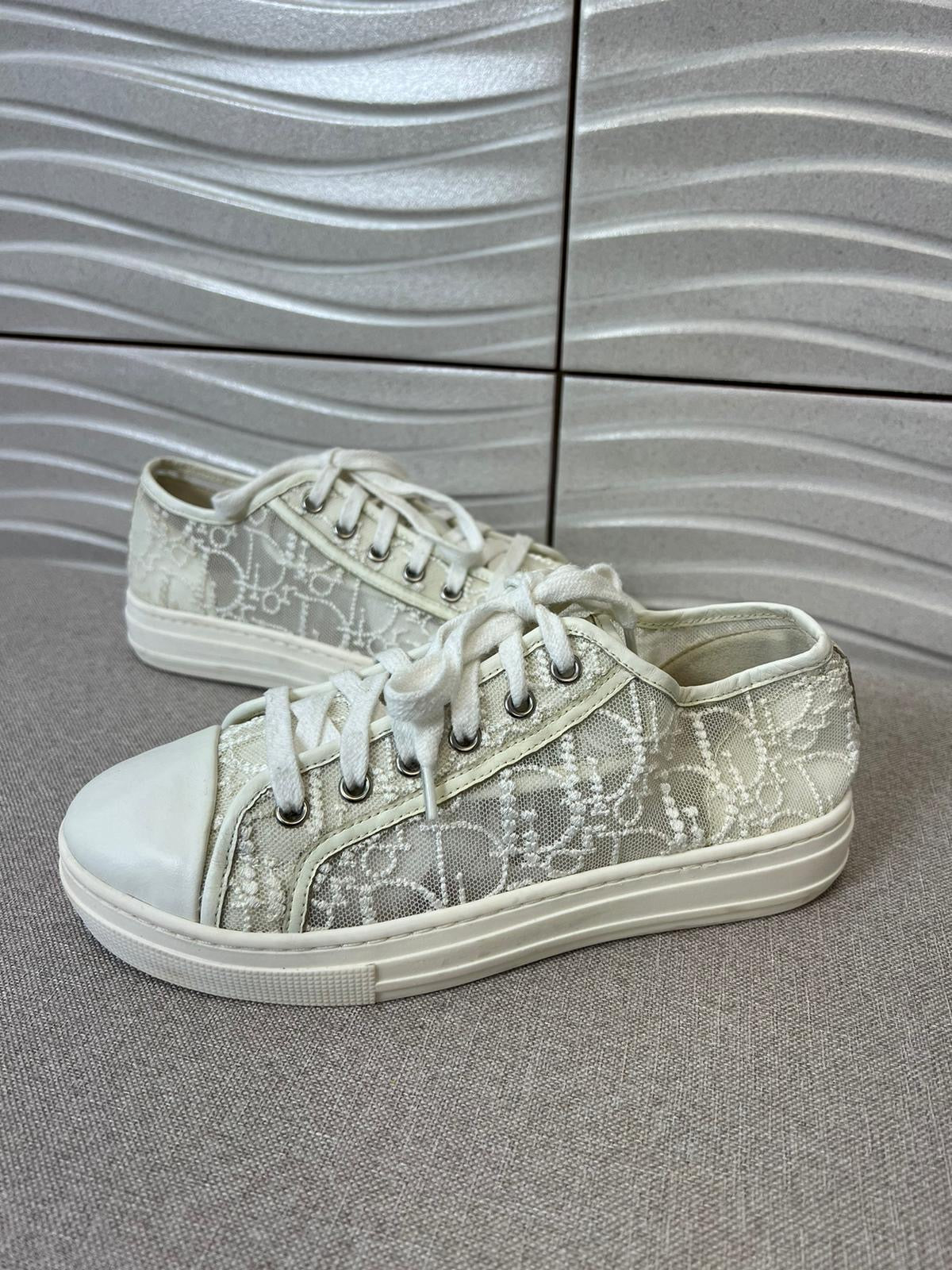 Kids Dior White Lace Lowtop Oblique Logo Trainer - EU 34, Junior 2