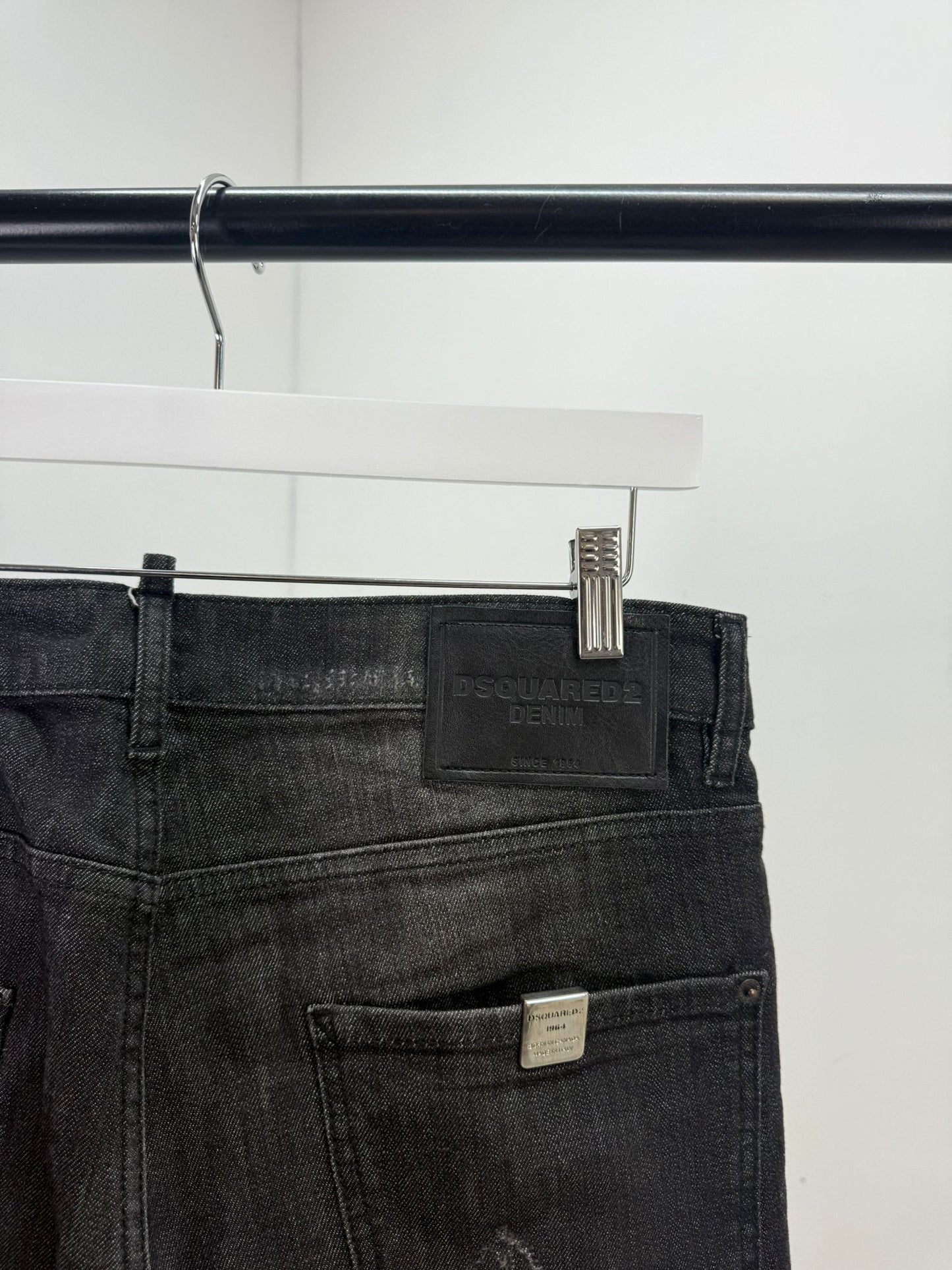 Dsquared2 Black Ripped Jeans - 50