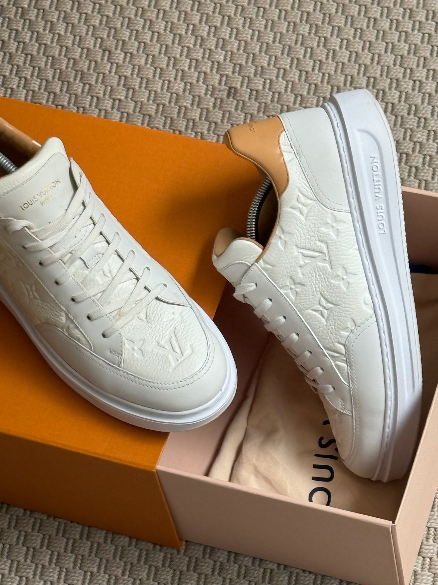 Louis Vuitton White Beverley Hills Trainers UK 8.5