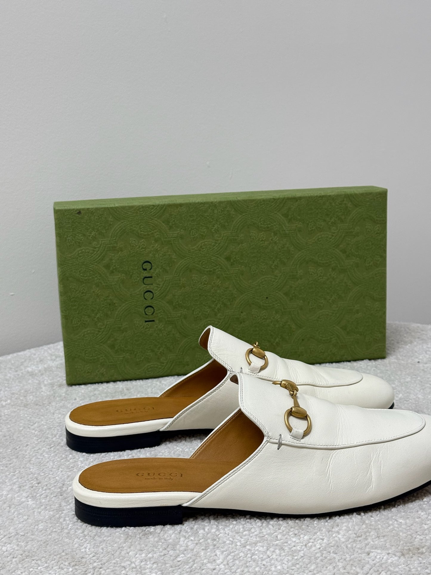 Gucci Cream Princetown Slider -UK 5.5