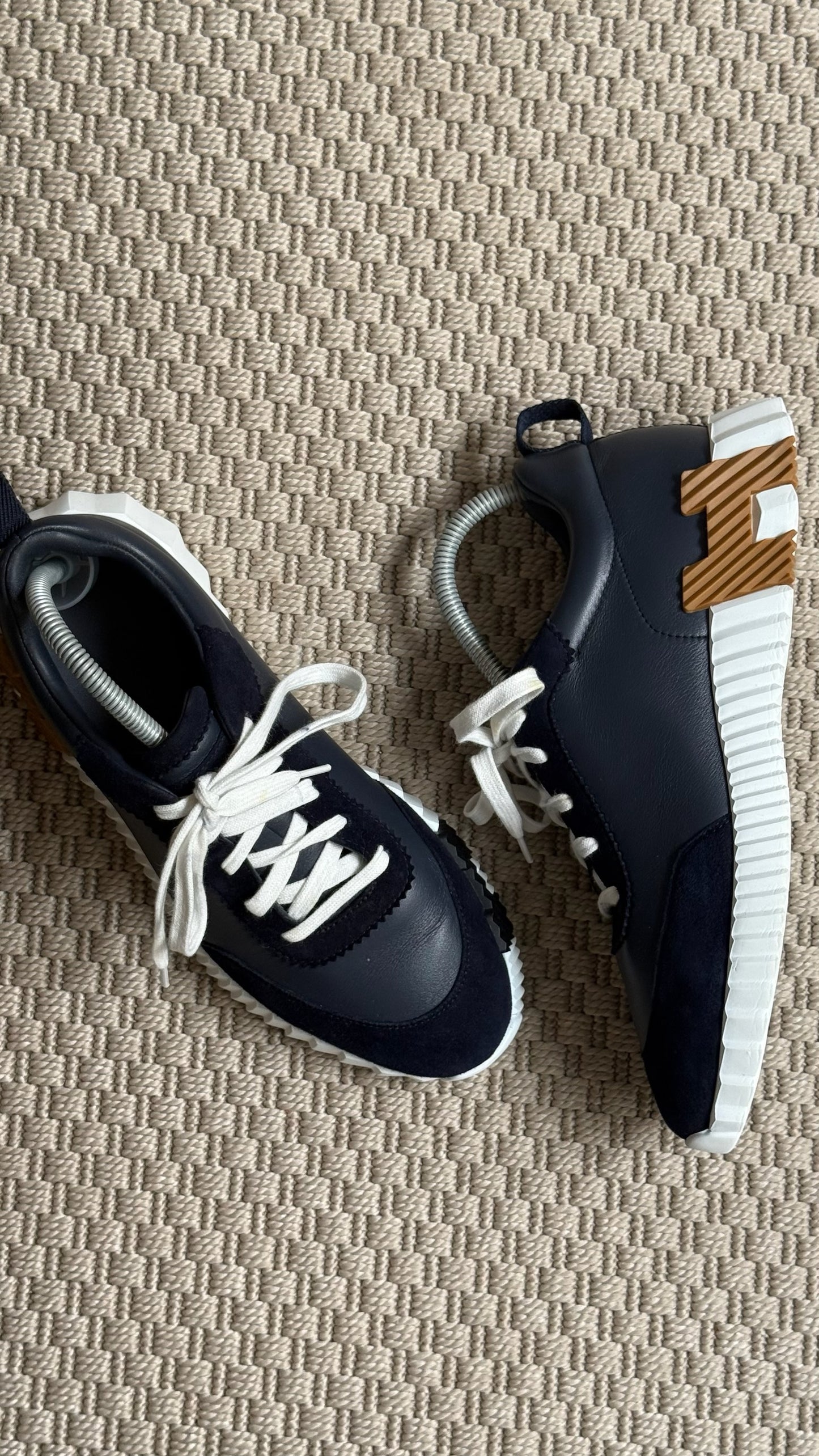 Hermes Navy Gold Bounce Trainers - 40/UK 6