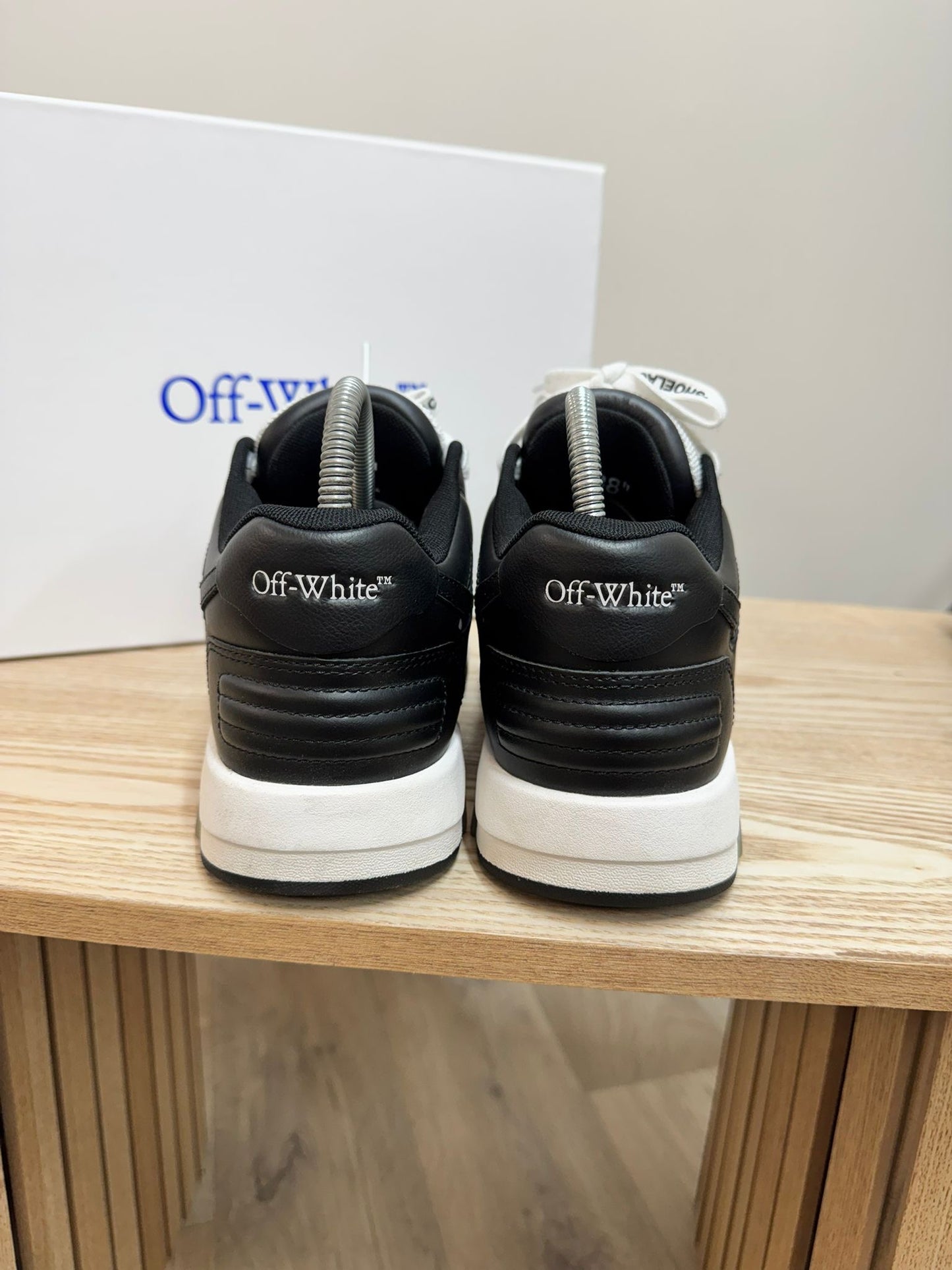 Off-White Black And White Out Of Office Trainers – EU 38 / UK 5