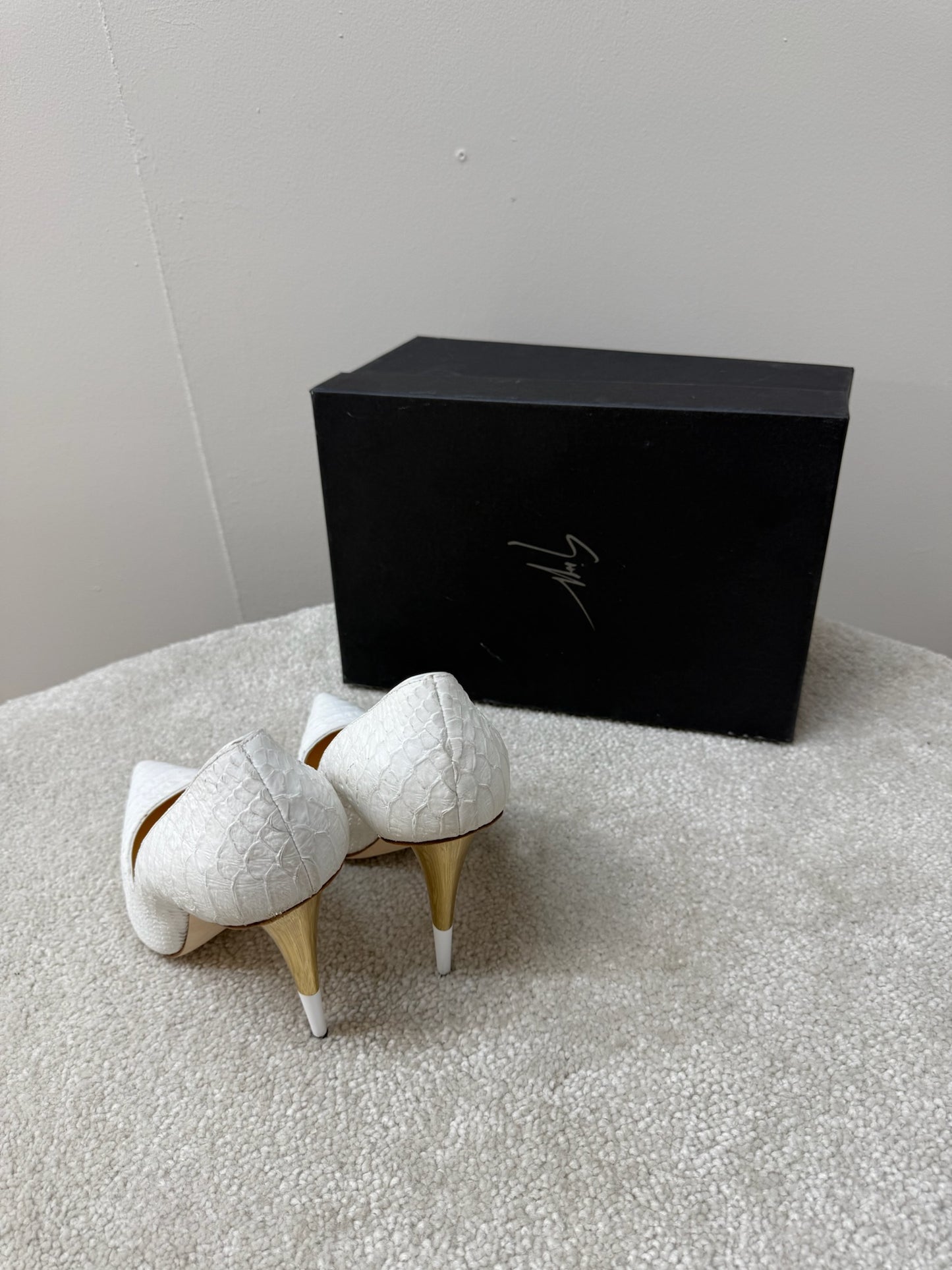 Giuseppe Zanotti White Golia Snake Print Heels- UK6