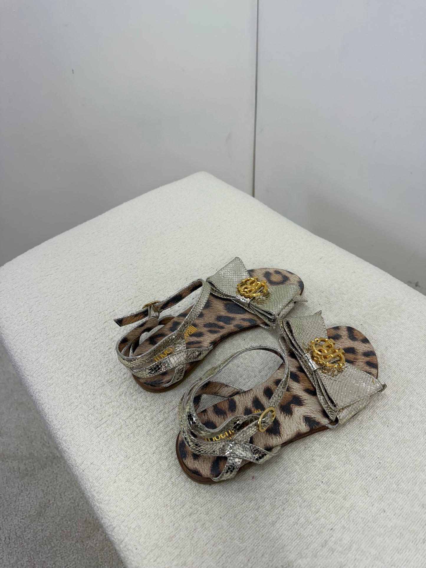 Kids Roberto Cavalli Girls Silver & Gold Bow Sandals - 32