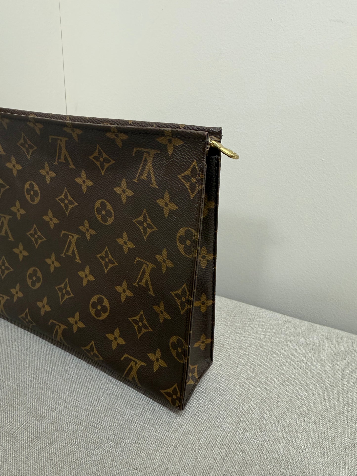 Louis Vuitton Toiletry Pouch 26
