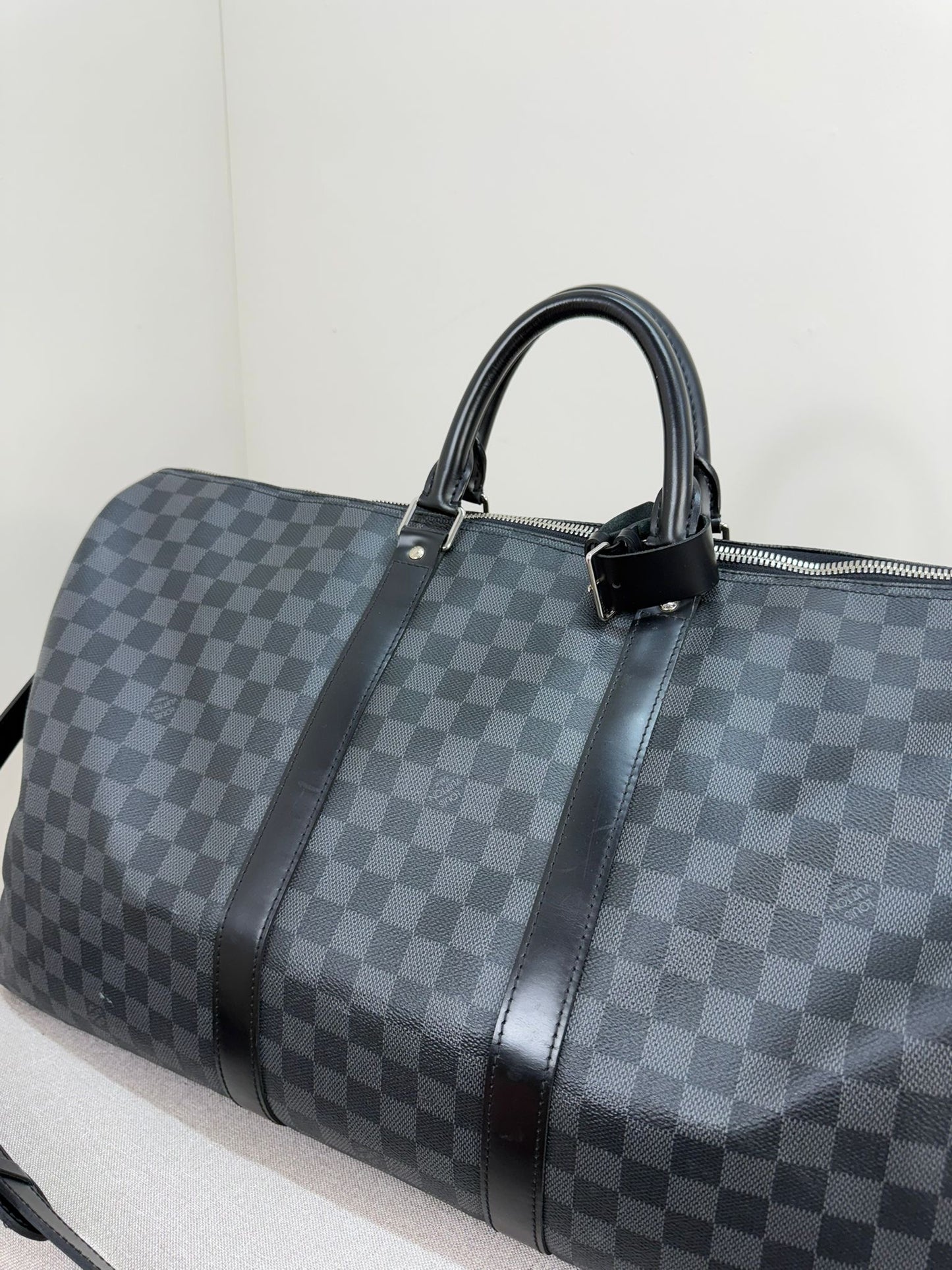 Louis Vuitton Damier 55 Bandouliere Keepall Travel Bag